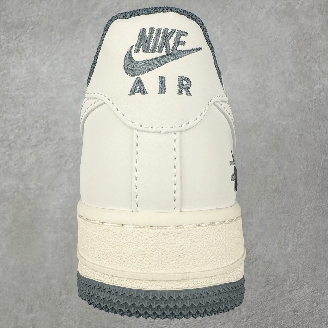 图片[8]-NK Air Force 1´07 Low 空军一号低帮百搭休闲运动板鞋 XZ6188-012 柔软、弹性十足的缓震性能和出色的中底设计 横跨复古与现代的外型结合 造就出风靡全球 三十多年的Force 1 直到今天还深受青睐 尺码：36 36.5 37.5 38 38.5 39 40 40.5 41 42 42.5 43 44 44.5 45-选品中心