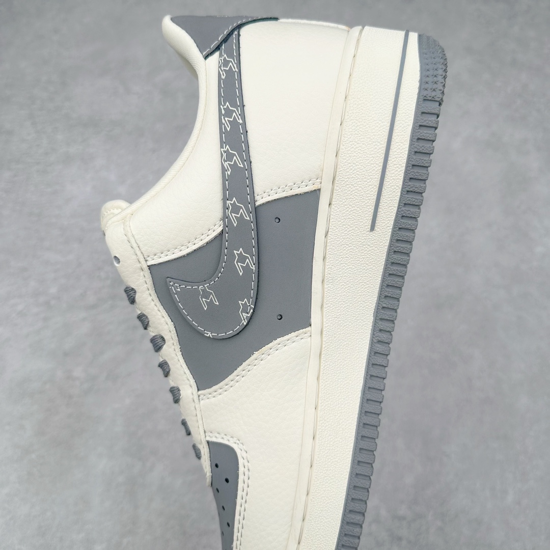 图片[7]-NK Air Force 1´07 Low 空军一号低帮百搭休闲运动板鞋 KK1988-011 柔软、弹性十足的缓震性能和出色的中底设计 横跨复古与现代的外型结合 造就出风靡全球 三十多年的Force 1 直到今天还深受青睐 尺码：36 36.5 37.5 38 38.5 39 40 40.5 41 42 42.5 43 44 44.5 45-选品中心