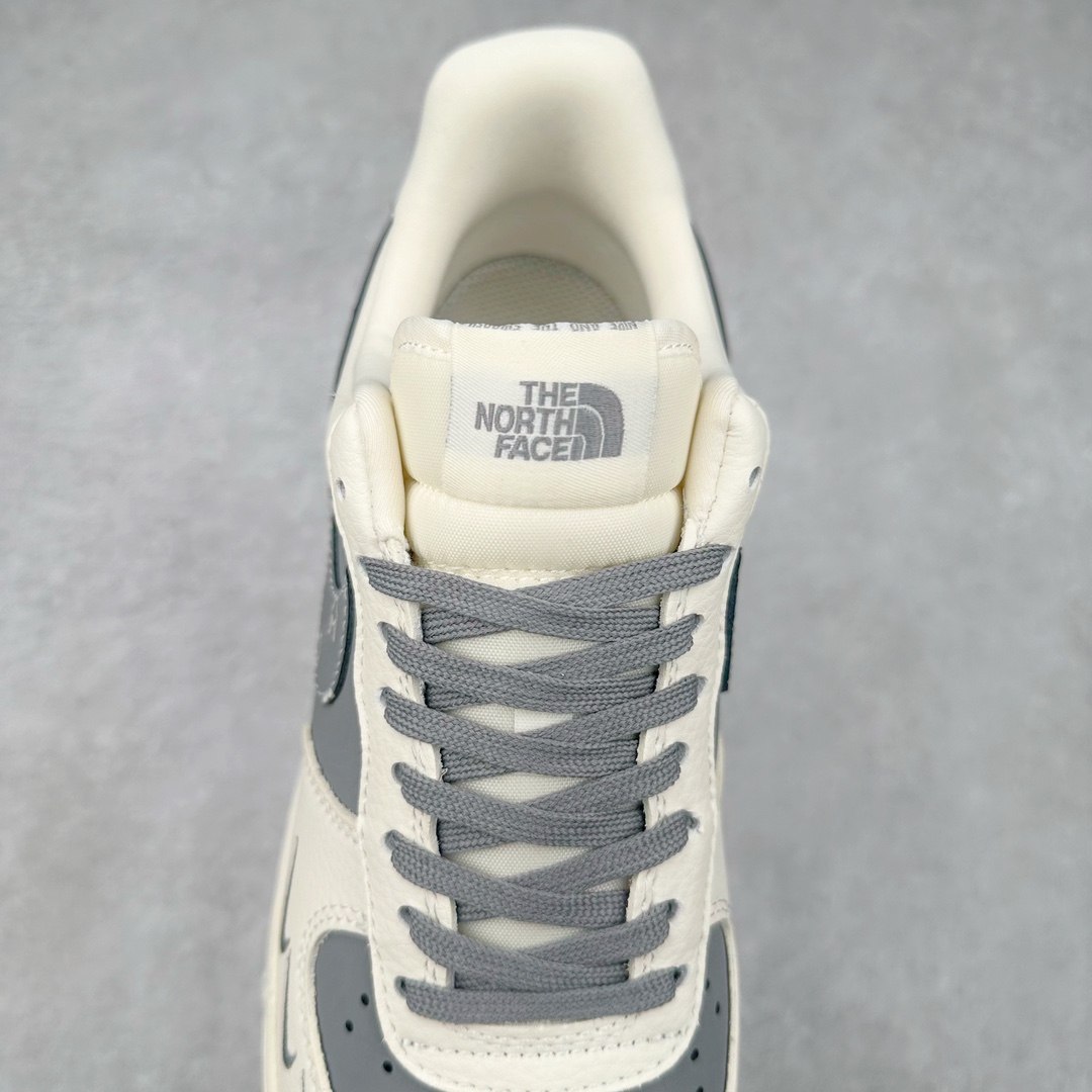 图片[5]-NK Air Force 1´07 Low 空军一号低帮百搭休闲运动板鞋 KK1988-011 柔软、弹性十足的缓震性能和出色的中底设计 横跨复古与现代的外型结合 造就出风靡全球 三十多年的Force 1 直到今天还深受青睐 尺码：36 36.5 37.5 38 38.5 39 40 40.5 41 42 42.5 43 44 44.5 45-选品中心