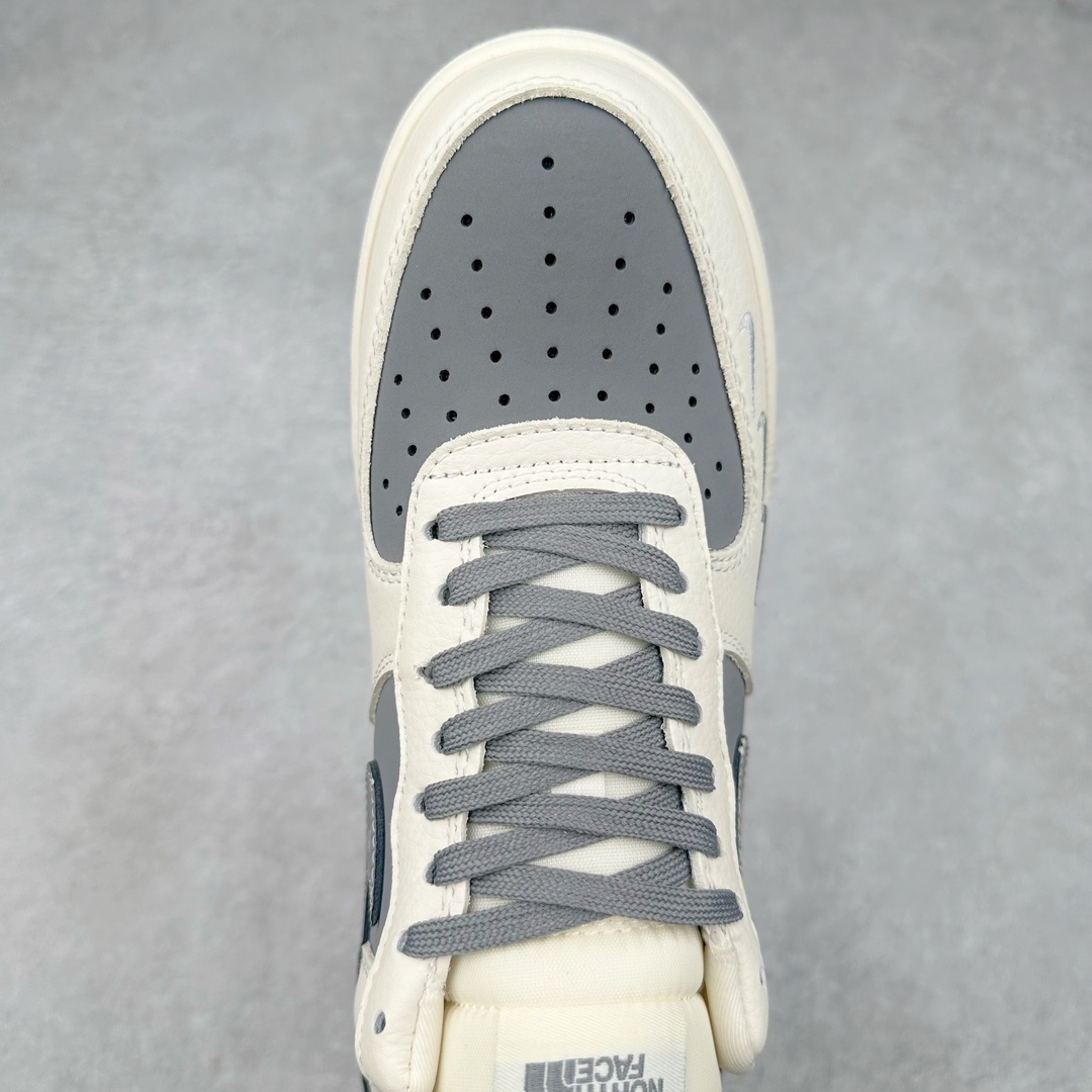 图片[4]-NK Air Force 1´07 Low 空军一号低帮百搭休闲运动板鞋 KK1988-011 柔软、弹性十足的缓震性能和出色的中底设计 横跨复古与现代的外型结合 造就出风靡全球 三十多年的Force 1 直到今天还深受青睐 尺码：36 36.5 37.5 38 38.5 39 40 40.5 41 42 42.5 43 44 44.5 45-选品中心