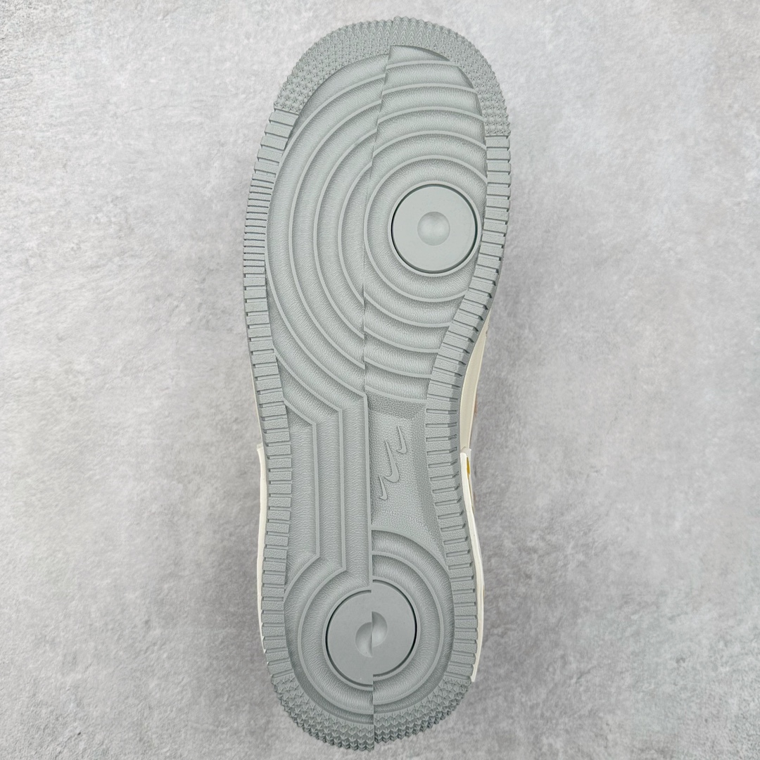 图片[9]-NK Air Force 1´07 Low 空军一号低帮百搭休闲运动板鞋 CW6688-806 柔软、弹性十足的缓震性能和出色的中底设计 横跨复古与现代的外型结合 造就出风靡全球 三十多年的Force 1 直到今天还深受青睐 尺码：36 36.5 37.5 38 38.5 39 40 40.5 41 42 42.5 43 44 44.5 45-选品中心