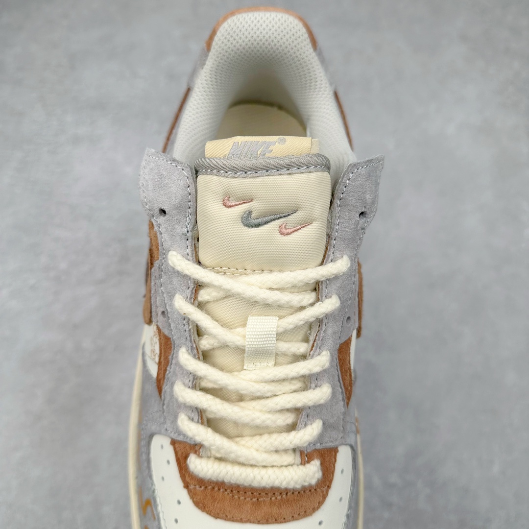 图片[5]-NK Air Force 1´07 Low 空军一号低帮百搭休闲运动板鞋 CW6688-806 柔软、弹性十足的缓震性能和出色的中底设计 横跨复古与现代的外型结合 造就出风靡全球 三十多年的Force 1 直到今天还深受青睐 尺码：36 36.5 37.5 38 38.5 39 40 40.5 41 42 42.5 43 44 44.5 45-选品中心