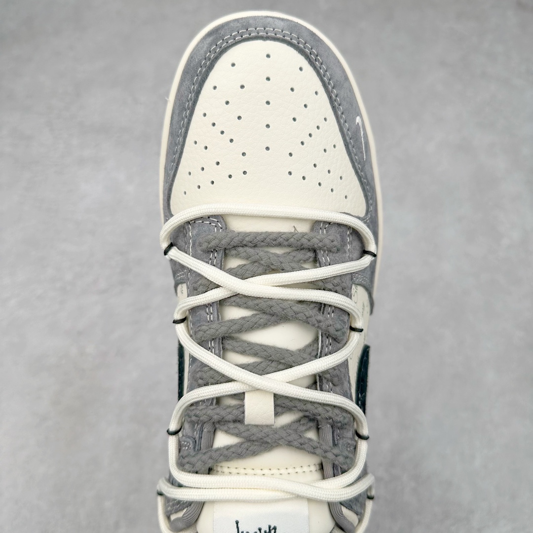 图片[4]-NK Dunk Low 定制配色 SJ2068-305 大厂出品 极力推荐 原装头层材料 独家版型蒸餾加工帶來的是更好的视觉和脚感体验大厂纯原品质出货 清洁度 电绣工艺 皮料切割干净无任何毛边 细节完美 尺码：36 36.5 37.5 38 38.5 39 40 40.5 41 42 42.5 43 44 44.5 45 46 47.5-选品中心