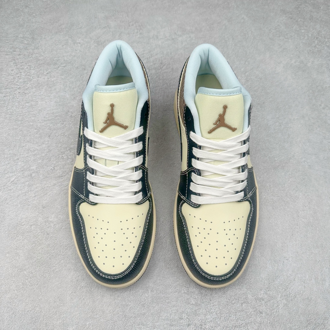 图片[2]-＃K版 Air Jordan AJ1 Low 低帮 HQ3437-101全新流水线出品 DT版本唯一平替选择 市场第二梯队最强版 全部原鞋开发 原楦原纸板开发 全鞋电脑针车 原厂内置全掌气垫 原盒内在原标 唯一Zp原版鞋带绑法 免检产品 全新2022版型 全头层皮料 完美零毛边处理 原厂配置全掌气垫 价格定位良心 几十个配色陆续出货 尺码：36 36.5 37.5 38 38.5 39 40 40.5 41 42 42.5 43 44 44.5 45 46 47.5-选品中心