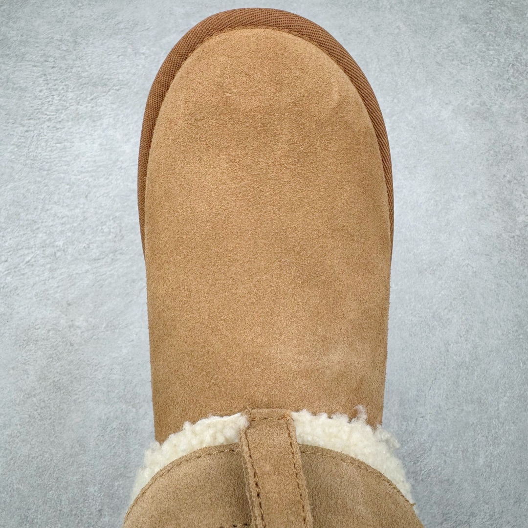 图片[4]-＃GD UGG 3954经典秋冬羊皮毛一体雪地靴 隆丰A级澳洲进口羊皮毛一体 完全遵循ZP工艺流程 代工厂原厂版师 秉承无原鞋不开发选择 注重每一处细节 市面最正版型 TREADLITE\\\”轻翼\\\”科技外底 轻便/耐用/柔韧/桩型【售后郑重承诺】一个月内若出现重大脱胶/断底等质量问题 直接为您换新 翻毛皮鞋面 细腻亲肤再生聚酯纤维滚边 舒适易打理 保暖性佳 UGG plush™ 里衬和内底 茸软亲肤 舒适暖足 经典鞋型搭配轻盈厚底 稳稳拿捏秋冬出街时髦造型 Treadlite by UGG 轻翼大底 轻盈缓震 为双足减负 舒适轻便 助你轻松畅玩整天 尺码：35 36 37 38 39 40-选品中心