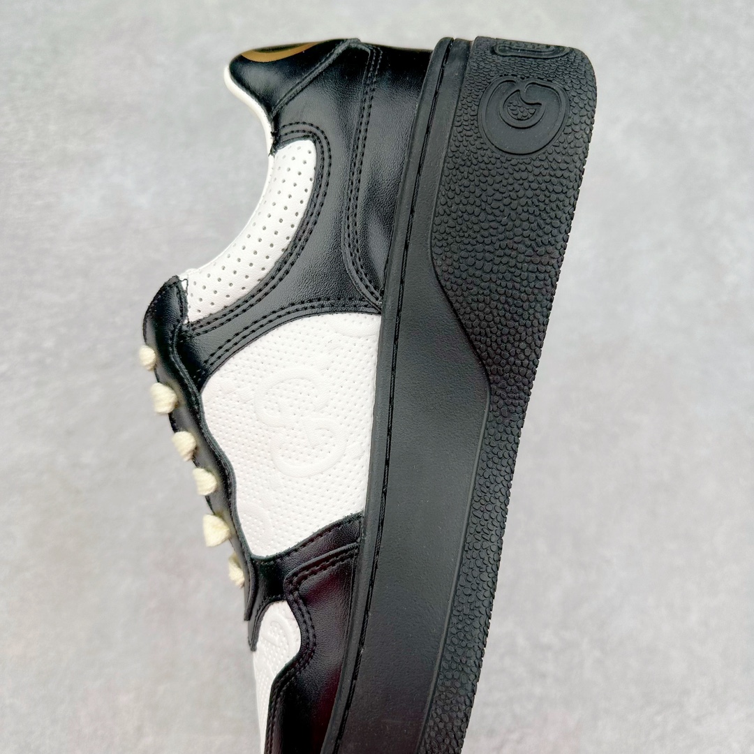 图片[7]-＃纯原福利 Gucci Chunky B Screener GG 古驰饼干鞋运动休闲鞋系列 纯原级别 原版盒子 官方一致原版 原标原盒 官方全套配件 原装雪梨形超软沙绒纸团 手工上线 不开胶 该品牌鞋款在制作中使用的是环保植物胶水 采用版凝胶技术(空胶工艺）存在一些缝隙属于正常现象 不用担心会影响到您的正常使用效果 采用厚底结构 巧妙运用外观设计、配色和材质三重元素 展现出复古风范 别致的橡胶鞋底 搭配米色和乌木色经典GG帆布鞋身及同色调皮革滚边 突显时尚大气的品味 尺码：35 36 37 38 39 40 41 42 43 44 45-选品中心