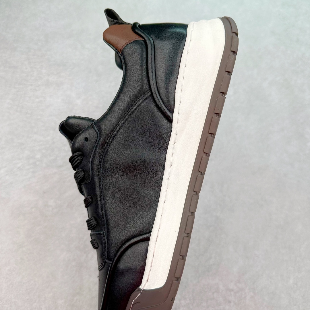 图片[7]-PRADA 普拉达 厚底徽标 低帮休闲运动鞋 广东大厂品质 专柜同步 大气个性更潮更抢眼更追求档次，它将颠覆旧念，与您共度时尚潮人必备! 面料采用原版进口小牛皮 牛皮内里垫脚 橡胶发泡大底 轻便防滑耐磨 脚感舒适 款式耐看做工精细 配以简洁利落的鞋楦 彰显男人的果敢和硬朗 尺码：39 40 41 42 43 44 比运动鞋偏大一码-选品中心