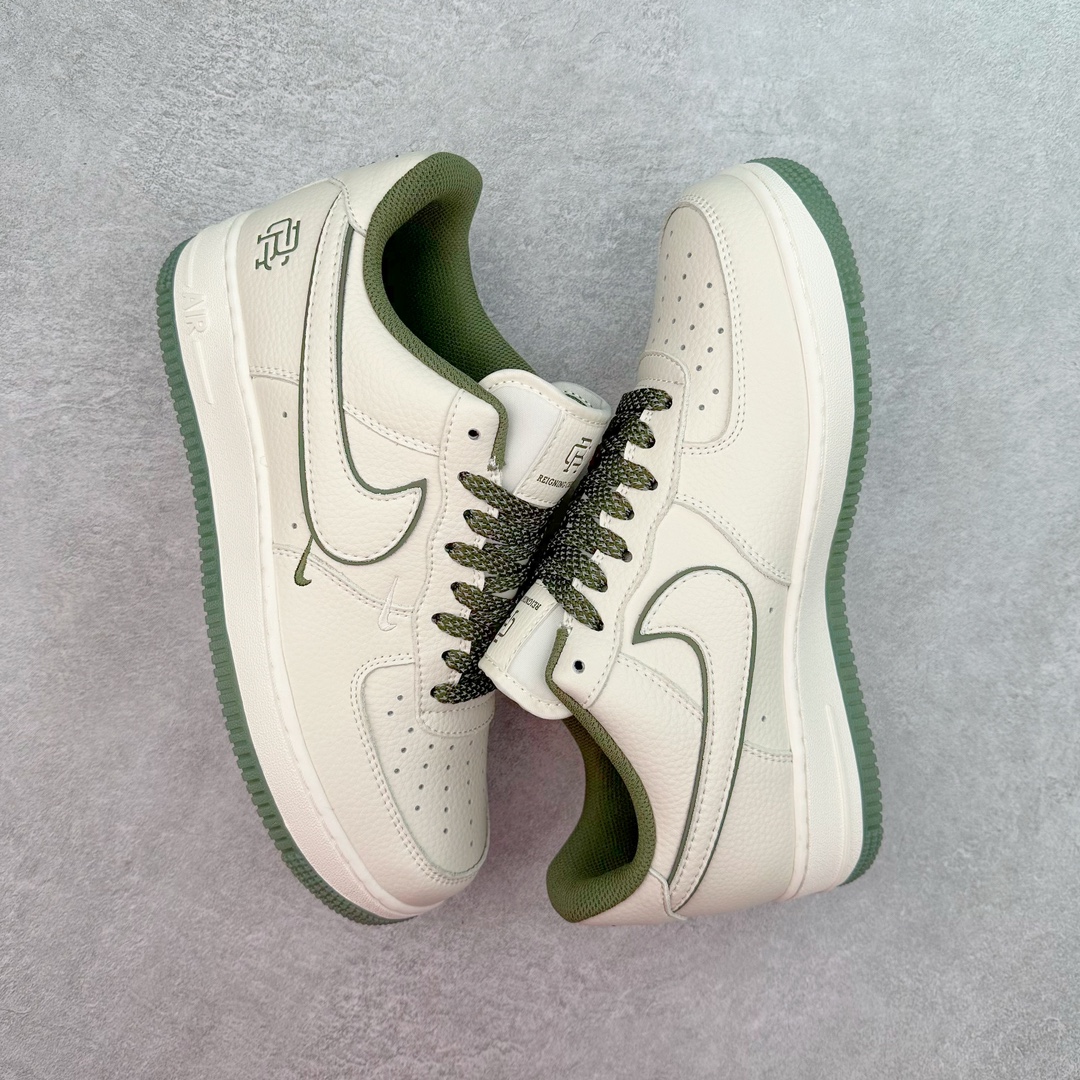 图片[3]-NK Air Force 1´07 Low 空军一号低帮百搭休闲运动板鞋 RC2369-173 柔软、弹性十足的缓震性能和出色的中底设计 横跨复古与现代的外型结合 造就出风靡全球 三十多年的Force 1 直到今天还深受青睐 尺码：36 36.5 37.5 38 38.5 39 40 40.5 41 42 42.5 43 44 44.5 45-选品中心