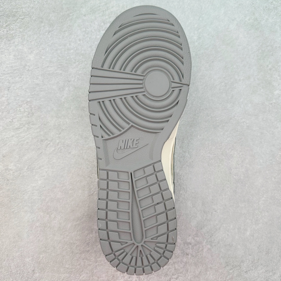 图片[9]-NK Dunk Low 定制配色 SJ2068-310 大厂出品 极力推荐 原装头层材料 独家版型蒸餾加工帶來的是更好的视觉和脚感体验大厂纯原品质出货 清洁度 电绣工艺 皮料切割干净无任何毛边 细节完美 尺码：36 36.5 37.5 38 38.5 39 40 40.5 41 42 42.5 43 44 44.5 45 46 47.5-选品中心