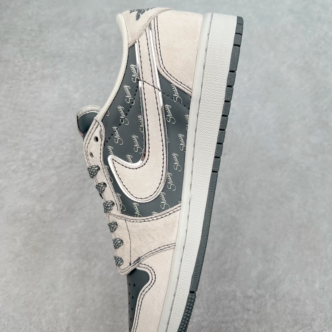 图片[7]-TS x Air Jordan AJ1 Low 倒钩低帮联名定制配色 XZ3398-002 原厂内置气垫魔块 A模大底 头层小牛皮 鞋舌AJ原厂专用牛津布+AJ专用反口珍珠布+原厂无杂质高弹内里海棉+特殊封边弹力鞋带 尺码：36 36.5 37.5 38 38.5 39 40 40.5 41 42 42.5 43 44 44.5 45 46 47.5-选品中心