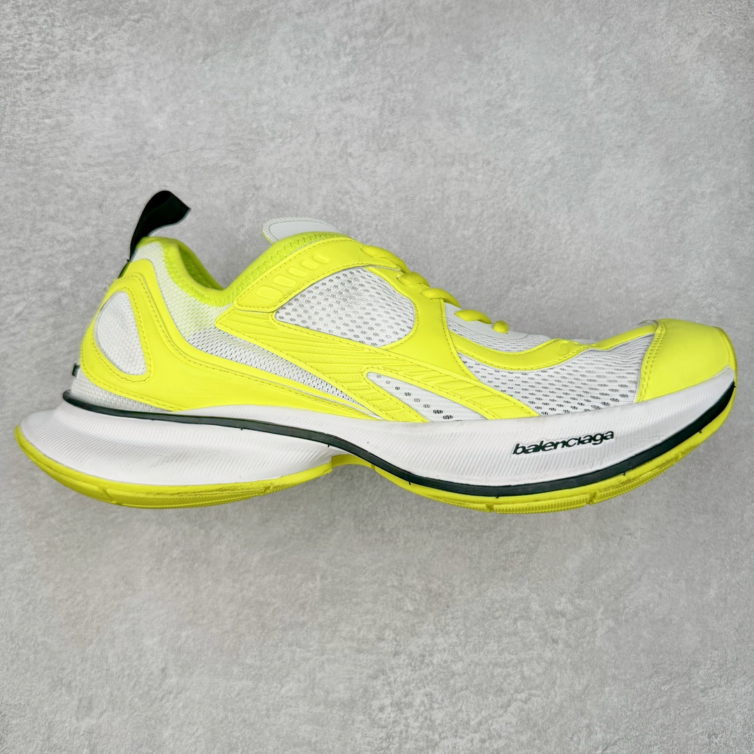 ＃JC纯原 BALENCIAGA CIRCUIT 巴黎世家十三代圆头系带LOGO印花低帮老爹鞋 全套原纸板楦头开发 最原汁原味的灵魂版型 全鞋荧光划线卡点 胶水把控整洁度追求极致完美 每一双都是工艺品 多重QC质检 超越公司货的品控标准 实实在在的免检产品 原盒原配 正确字体电绣 粗细、位置、大小正确 侧边TPU 透气孔匹配意产原版 正确分离大底 TPU软底 原版一致大底LOGO 立体感十足 原厂皮料水洗做旧 采购原厂网纱 偏大一码 尺码：35 36 37 38 39 40 41 42 43 44 45 46-选品中心