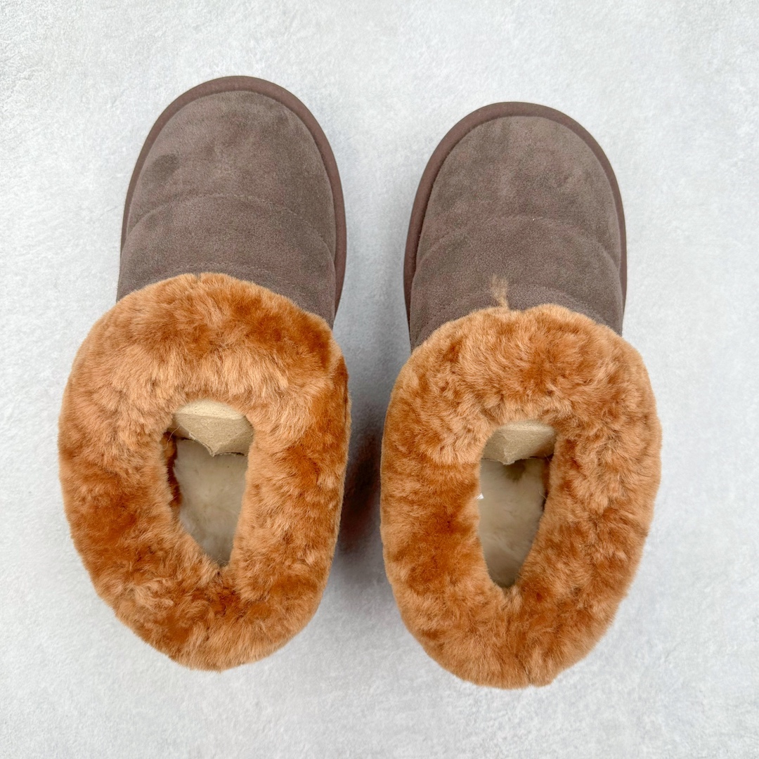 图片[3]-＃GD UGG 6390经典秋冬羊皮毛一体雪地靴 隆丰A级澳洲进口羊皮毛一体 完全遵循ZP工艺流程 代工厂原厂版师 秉承无原鞋不开发选择 注重每一处细节 市面最正版型 TREADLITE\\\”轻翼\\\”科技外底 轻便/耐用/柔韧/桩型【售后郑重承诺】一个月内若出现重大脱胶/断底等质量问题 直接为您换新 翻毛皮鞋面 细腻亲肤再生聚酯纤维滚边 舒适易打理 保暖性佳 UGG plush™ 里衬和内底 茸软亲肤 舒适暖足 经典鞋型搭配轻盈厚底 稳稳拿捏秋冬出街时髦造型 Treadlite by UGG 轻翼大底 轻盈缓震 为双足减负 舒适轻便 助你轻松畅玩整天 尺码：35 36 37 38 39 40-选品中心