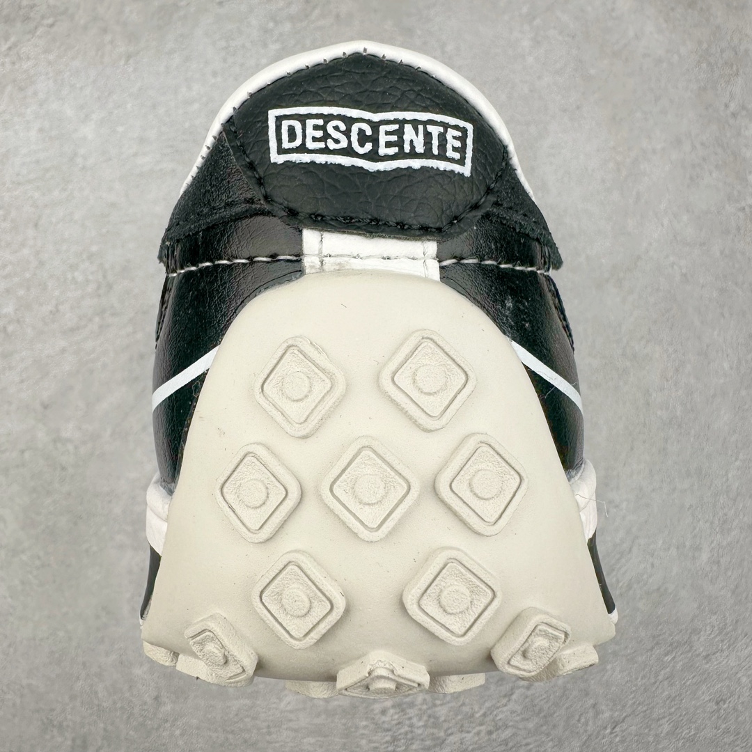 图片[8]-DESCENTE 迪桑特系带舒适百搭防滑耐磨低帮生活休闲鞋 原楦原纸版开发版型 鞋底设计有特殊的纹理或材料 以增加摩擦力 减少滑倒的风险 使用耐用的材料制成 能够承受长时间的使用和摩擦 减少磨损 尺码：36 36.5 37 38 38.5 39 40 40.5 41 42 42.5 43 44 45-选品中心