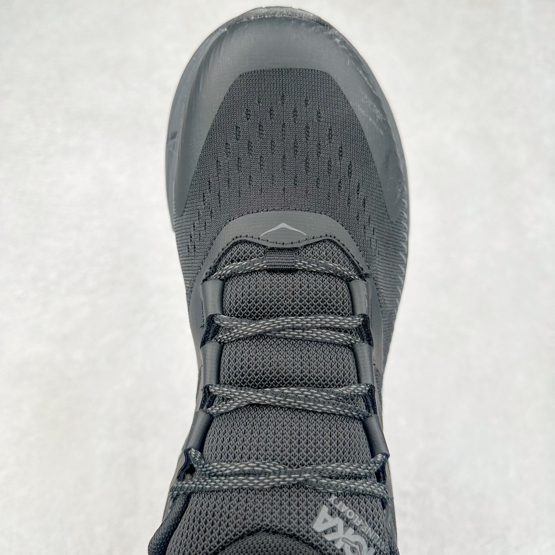 图片[4]-HOKA SKYLINE-FLOAT X 为HOKA首双搭载PeBax推进板的户外登山鞋，为近期大受欢迎的快速登山趋势打造，可同时对应越野跑与快速登山需求。90%蓖麻油提炼制造的Pebax推进版，搭配以甘蔗材质提炼的双密度EVA中底，为登山者带来源源不绝的前进能量。后跟外侧加长的Swallowtail Heel燕尾设计，同时提供上坡有感推进力、下坡步态更顺畅转换的快速登山新体验，适合想尝试轻量化登山，追求快速登山，但希望同时保持支撑推进力的族群。SKYLINE-FLOAT X使用Vibram黄金大底XS Trek复合橡胶成分，兼具耐磨与抓地力，搭配全新设计的5mm大底鞋齿与鞋纹，让克服崎岖地形更轻松，落地更稳定。 尺码：36 36.5 37.5 38 38.5 39 40 40.5 41 42 42.5 43 44 44.5 45-选品中心