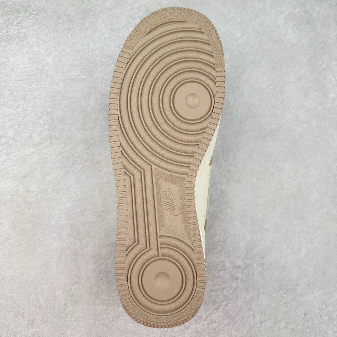 图片[9]-NK Air Force 1´07 Low 空军一号低帮百搭休闲运动板鞋 DB3301-331 柔软、弹性十足的缓震性能和出色的中底设计 横跨复古与现代的外型结合 造就出风靡全球 三十多年的Force 1 直到今天还深受青睐 尺码：36 36.5 37.5 38 38.5 39 40 40.5 41 42 42.5 43 44 44.5 45-选品中心