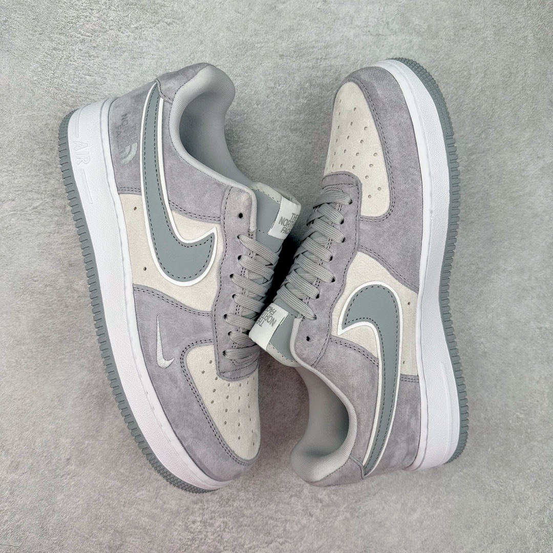 图片[3]-NK Air Force 1´07 Low 空军一号低帮百搭休闲运动板鞋 KK3333-004 柔软、弹性十足的缓震性能和出色的中底设计 横跨复古与现代的外型结合 造就出风靡全球 三十多年的Force 1 直到今天还深受青睐 尺码：36 36.5 37.5 38 38.5 39 40 40.5 41 42 42.5 43 44 44.5 45-选品中心