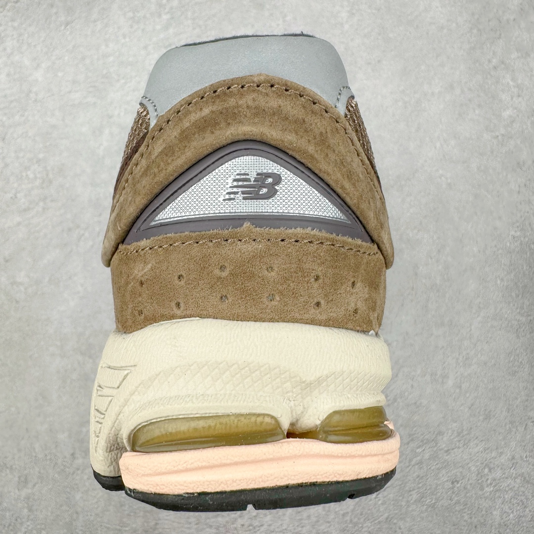 图片[8]-＃特价福利 New Balance NB2002系列 男女休闲慢跑鞋 必备的时髦单品之一 最新出的2002R系列 这款延续了经典科技 升级版N-ERGY缓震物料机能与材质上脚太舒适了 鞋面的柔软麂皮搭配尼龙网布 特别透气而且还复古感 不管是搭配牛仔裤还工装裤都是百搭！小红书众多博主上脚推荐！尺码：40 41 42 43 44 45-选品中心