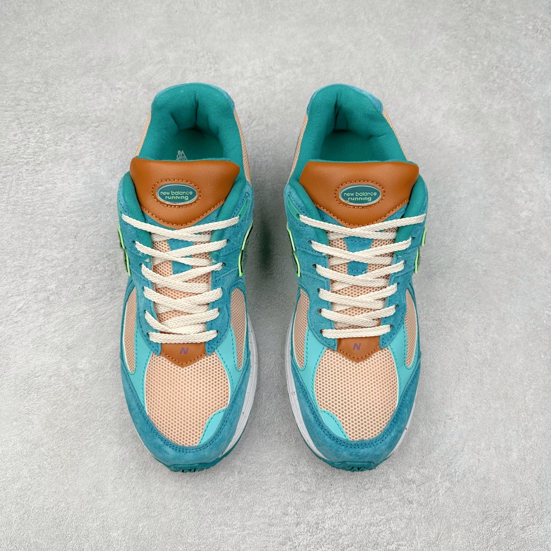 图片[2]-＃特价福利 New Balance NB2002系列 男女休闲慢跑鞋 必备的时髦单品之一 最新出的2002R系列 这款延续了经典科技 升级版N-ERGY缓震物料机能与材质上脚太舒适了 鞋面的柔软麂皮搭配尼龙网布 特别透气而且还复古感 不管是搭配牛仔裤还工装裤都是百搭！小红书众多博主上脚推荐！尺码：40 41 42 43 44 45-选品中心