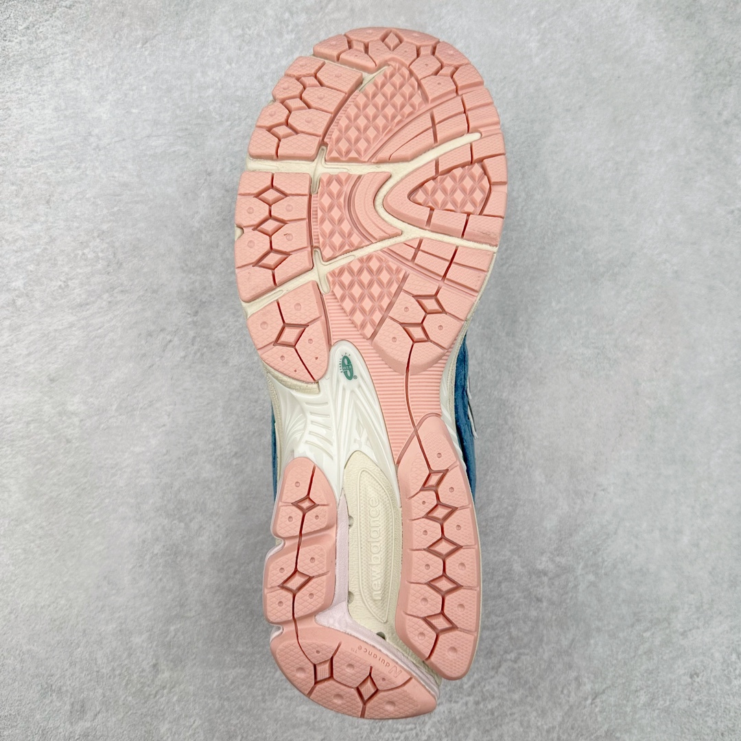 图片[9]-＃特价福利 New Balance NB2002系列 男女休闲慢跑鞋 必备的时髦单品之一 最新出的2002R系列 这款延续了经典科技 升级版N-ERGY缓震物料机能与材质上脚太舒适了 鞋面的柔软麂皮搭配尼龙网布 特别透气而且还复古感 不管是搭配牛仔裤还工装裤都是百搭！小红书众多博主上脚推荐！尺码：40 41 42 43 44 45-选品中心