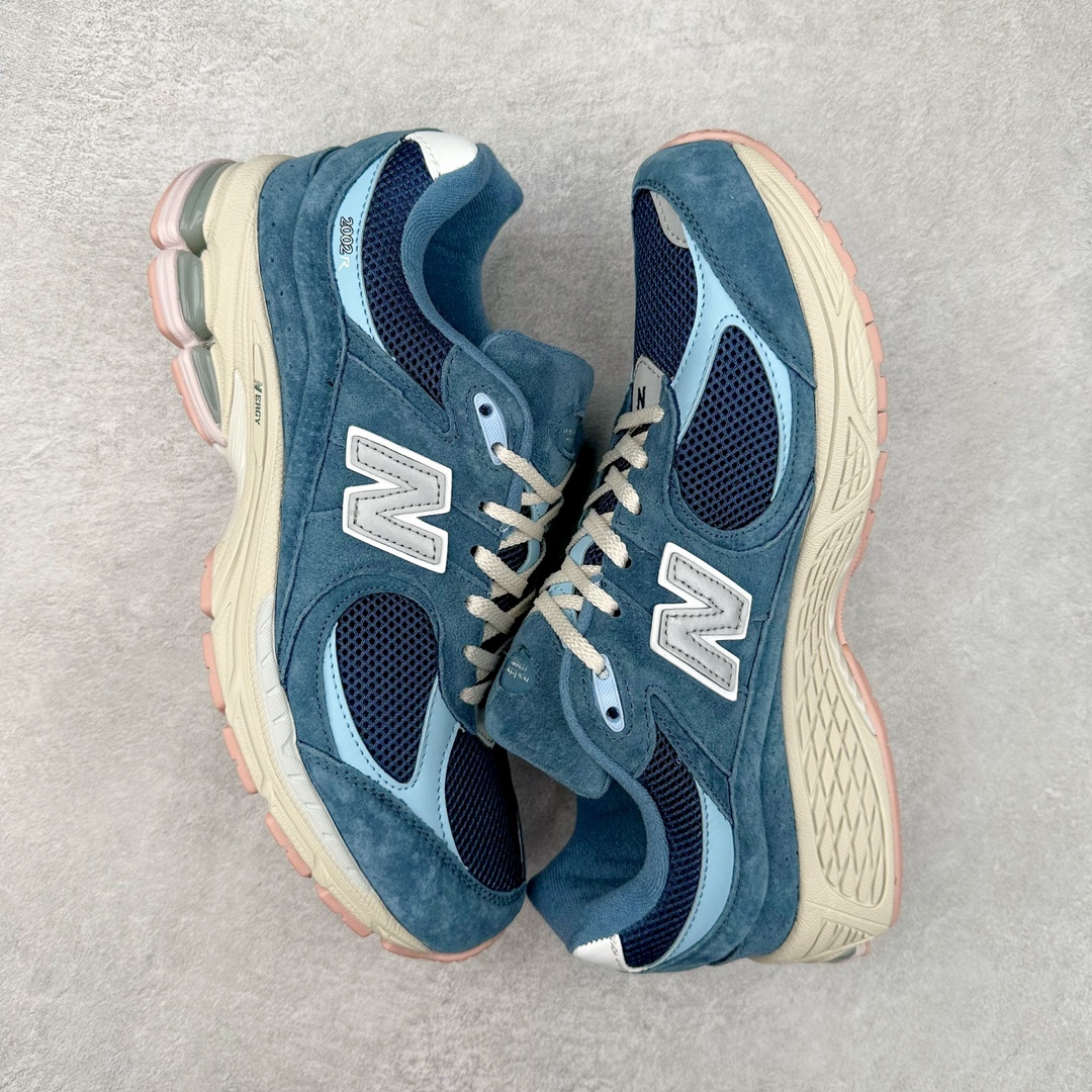 图片[3]-＃特价福利 New Balance NB2002系列 男女休闲慢跑鞋 必备的时髦单品之一 最新出的2002R系列 这款延续了经典科技 升级版N-ERGY缓震物料机能与材质上脚太舒适了 鞋面的柔软麂皮搭配尼龙网布 特别透气而且还复古感 不管是搭配牛仔裤还工装裤都是百搭！小红书众多博主上脚推荐！尺码：40 41 42 43 44 45-选品中心
