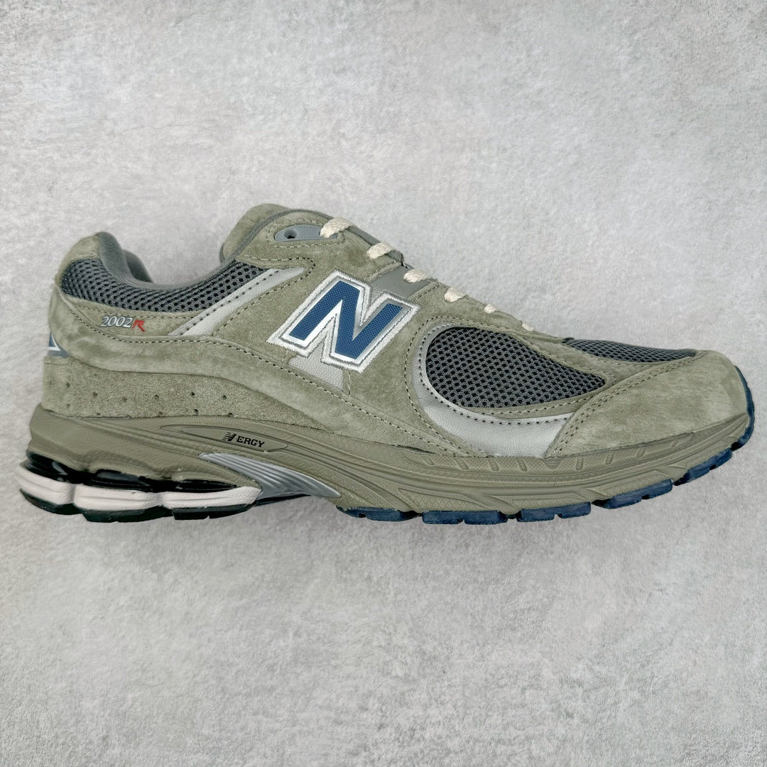 图片[3]-＃特价福利 New Balance NB2002系列 男女休闲慢跑鞋 必备的时髦单品之一 最新出的2002R系列 这款延续了经典科技 升级版N-ERGY缓震物料机能与材质上脚太舒适了 鞋面的柔软麂皮搭配尼龙网布 特别透气而且还复古感 不管是搭配牛仔裤还工装裤都是百搭！小红书众多博主上脚推荐！尺码：40 41 42 43 44 45-选品中心