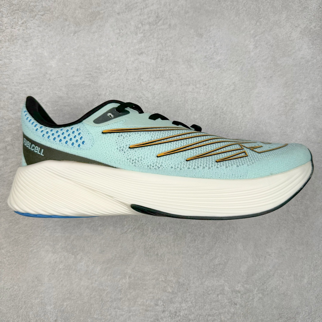 图片[3]-＃特价福利 New Balance FuelCell RC Elite V2 新百伦NB系列超轻量化低帮休闲运动慢跑鞋 采用超轻透气3D针织网眼材料结构鞋面及打印Logo细节#中底嵌入FuelCell轻量化技术组合全掌碳纤维板 网面鞋面设计 运动清爽透气 赤足感受 撞色设计细节控的惊喜 精细看得见 FUEL CELL避震中底,通过将液态氮快速填充进泡棉的方式 打造出具有高弹、轻质、 持久的中底 尺码对应库存‼️-选品中心