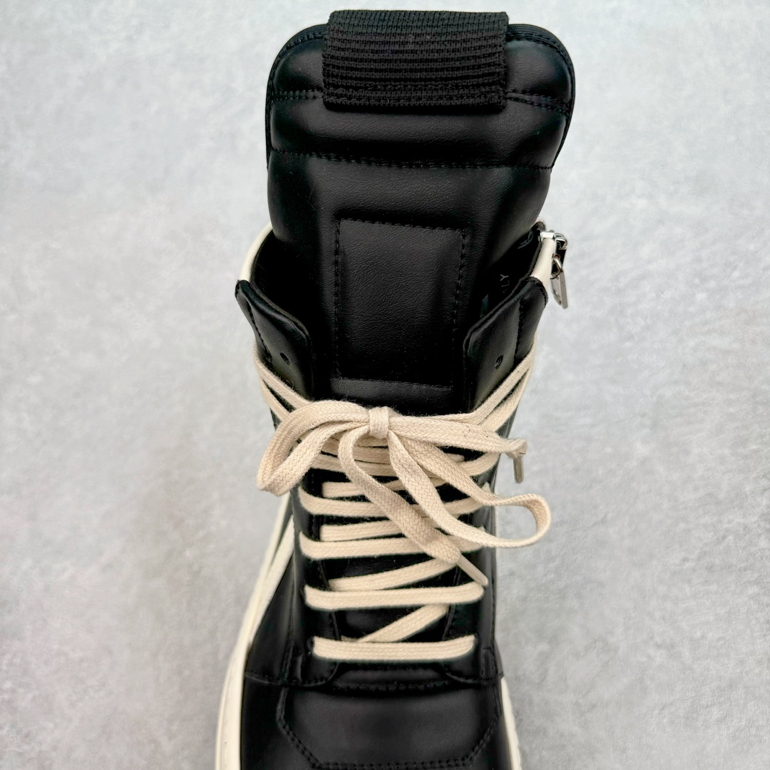 图片[5]-＃DG纯原 Rick Owens Drkshdw 瑞克·欧文斯皮面倒三角高帮时尚厚底运动板鞋 黑白 二级市场已经7K以上 平台客户随意卖四位数 RO广东原厂出品 纯原天花板 原版一比一复刻 冲正绝不翻车 还原度达到百分之98以上 原楦开发纸版版型 ZP拆解原版1：1复模裁片纸版 力求做到0错位 这样才能达到和zp一致的鞋型味道 采用进口cnc数控机床开发对版独家tpu奶香大底 区别于市场所有版本 zp同源全头层粒面小牛皮 达到和zp一致手感 原厂进口细纹布 万邦订购原厂高弹粉红色海绵 内里搭配软质细腻羊皮 TPU高密度大底 软硬度透光度高已经测试和原版一致 尺码：36 37 38 39 40 41 42 43 44 45 46-选品中心