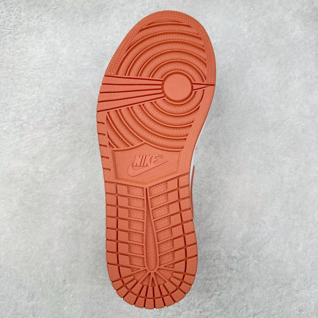 图片[9]-＃超强套现福利 Air Jordan AJ1 Low 低帮系列 品质全新升级 七十多色陆续出货 知名大厂出品 工厂配套商长期套现 正常出厂触碰不到的单价 百分百全新货品 零氧化发霉 给足利润空间操作 超乎所想的高性价比 原装楦头纸板开发 完美鞋型 超高清洁度 鞋型不臃肿别扭 原厂内置全掌气垫 A模大底 鞋舌AJ原厂专用牛津布 AJ专用反口珍珠布 原厂无杂质高弹内里海棉 特殊封边弹力鞋带 原鞋开模 拒绝公底 购置公司同步原材料 都有细节原汁原味 忠于原版 尺码：36 36.5 37.5 38 38.5 39 40 40.5 41 42 42.5 43 44 44.5 45 46 47.5-选品中心