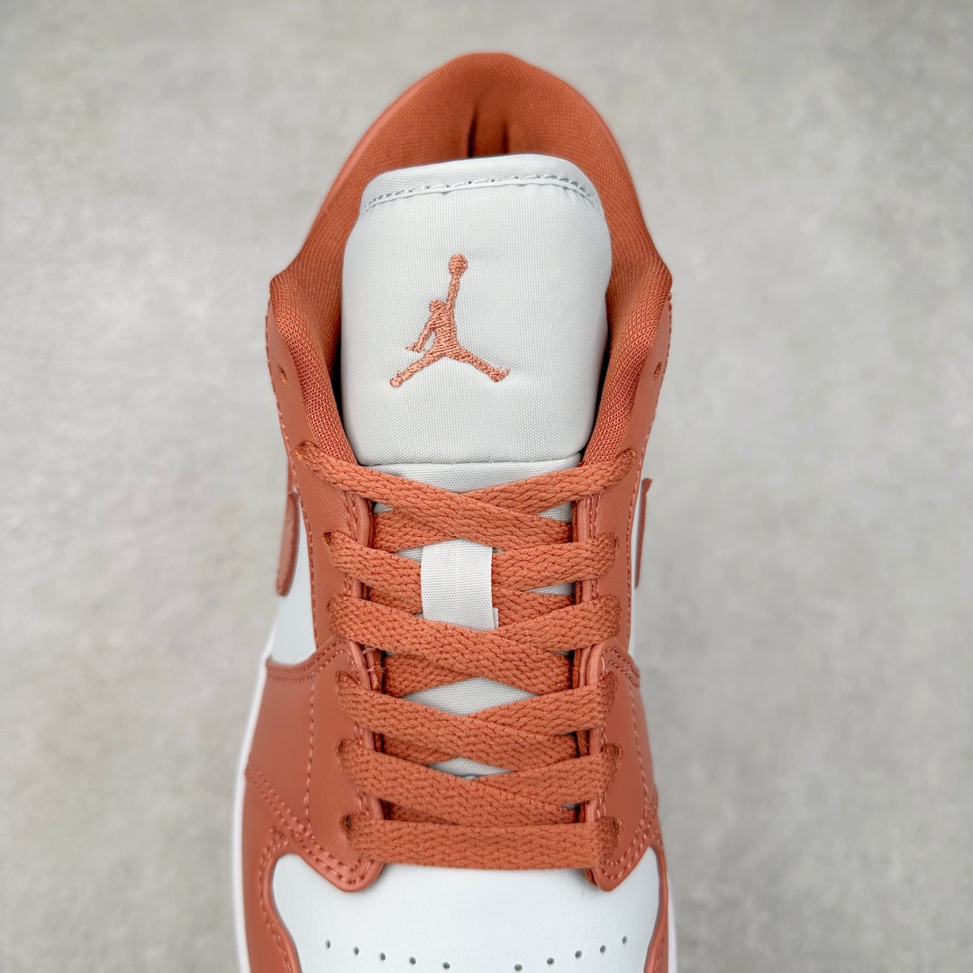 图片[5]-＃超强套现福利 Air Jordan AJ1 Low 低帮系列 品质全新升级 七十多色陆续出货 知名大厂出品 工厂配套商长期套现 正常出厂触碰不到的单价 百分百全新货品 零氧化发霉 给足利润空间操作 超乎所想的高性价比 原装楦头纸板开发 完美鞋型 超高清洁度 鞋型不臃肿别扭 原厂内置全掌气垫 A模大底 鞋舌AJ原厂专用牛津布 AJ专用反口珍珠布 原厂无杂质高弹内里海棉 特殊封边弹力鞋带 原鞋开模 拒绝公底 购置公司同步原材料 都有细节原汁原味 忠于原版 尺码：36 36.5 37.5 38 38.5 39 40 40.5 41 42 42.5 43 44 44.5 45 46 47.5-选品中心