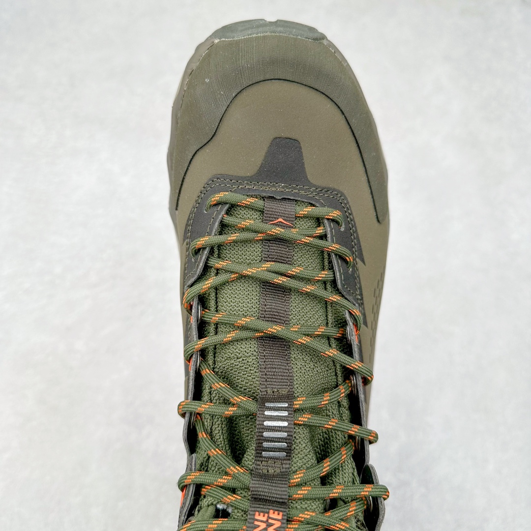 图片[4]-HOKA One One M KSY KAHA GTX Low 卡哈高帮系列厚底轻量坦克军靴户外登山运动鞋 正品代工厂版#原楦数据开发版型 采用磨砂牛剖革鞋面材质 轻量化材料Fresh Foam超轻量中底 复古老爹厚底旅游鞋火了 最潮户外鞋 2009年由法籍超马跑者 Nicolas Mermoud 及 Jean-Luc Diard 成立的运动鞋品牌 HOKA ONE ONE 最让人印象深刻超级厚的鞋底 看起来很重但实际上非常轻盈 轻量厚底的鞋底反而能够给跑者更稳定的缓震效果 在跑界相当有名 也陆续出了登山鞋、徒步鞋、慢跑鞋几种专门鞋款 HOKA ONE ONE 鞋款颜色大多设计萤光或鲜艳色系 搭配上超大的Logo 虽然好穿好走好跑又轻 但称不上时髦 尺码：36 36.5 37.5 38 38.5 39 40 40.5 41 42 42.5 43 44 44.5 45-选品中心