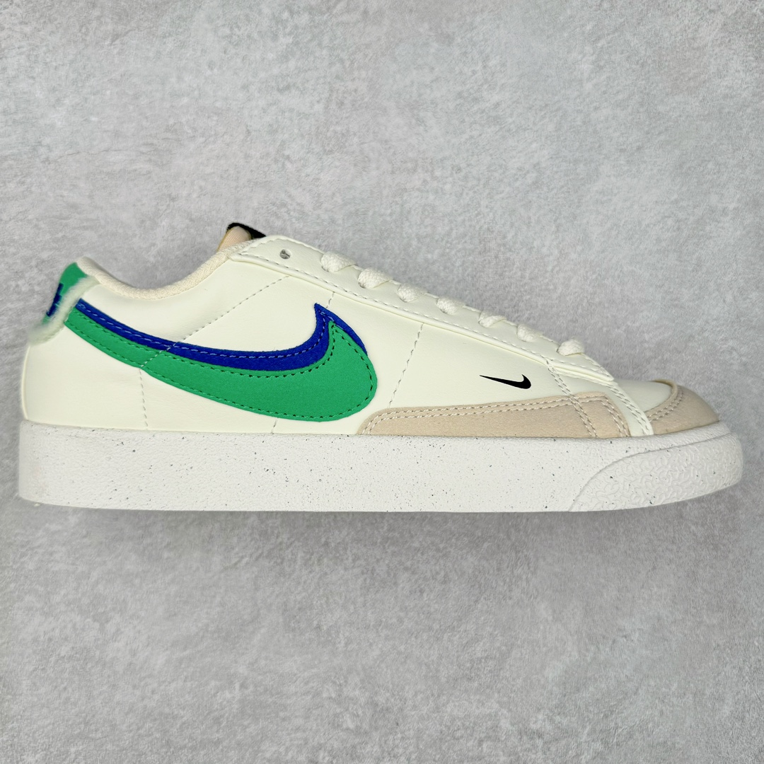 图片[4]-＃特价福利 NK Blazer Low \’77 Jumbo 开拓者大钩 DQ1470 焕新升级经典 Blazer 鞋款 大号 Swoosh 突出新时代更加张扬的潮流感 对经典的又一次改良升级 大号 Swoosh 设计结合宽大鞋带 符合当下潮流意趣 橡胶外底融入凸起人字形底纹增添几分户外感觉 尺码：36 36.5 37.5 38 38.5 39 40 40.5 41 42 42.5 43 44 44.5 45-选品中心