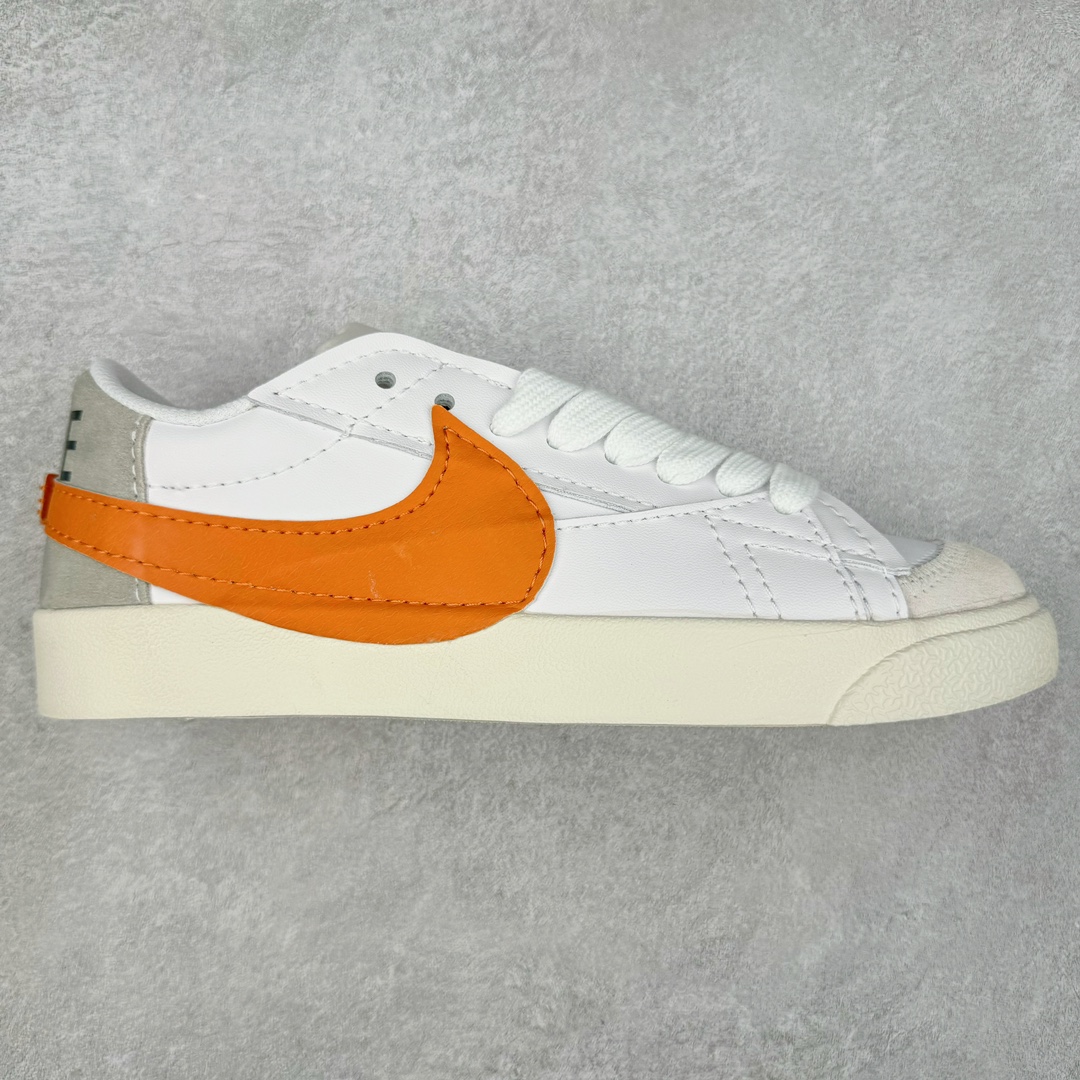 图片[6]-＃特价福利 NK Blazer Low \’77 Jumbo 开拓者大钩 DQ1470 焕新升级经典 Blazer 鞋款 大号 Swoosh 突出新时代更加张扬的潮流感 对经典的又一次改良升级 大号 Swoosh 设计结合宽大鞋带 符合当下潮流意趣 橡胶外底融入凸起人字形底纹增添几分户外感觉 尺码：36 36.5 37.5 38 38.5 39 40 40.5 41 42 42.5 43 44 44.5 45-选品中心