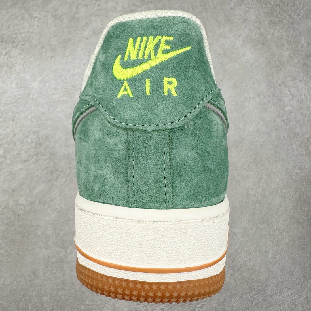 图片[8]-NK Air Force 1´07 Low 空军一号低帮百搭休闲运动板鞋 CV0820-405 柔软、弹性十足的缓震性能和出色的中底设计 横跨复古与现代的外型结合 造就出风靡全球 三十多年的Force 1 直到今天还深受青睐 尺码：36 36.5 37.5 38 38.5 39 40 40.5 41 42 42.5 43 44 44.5 45-选品中心