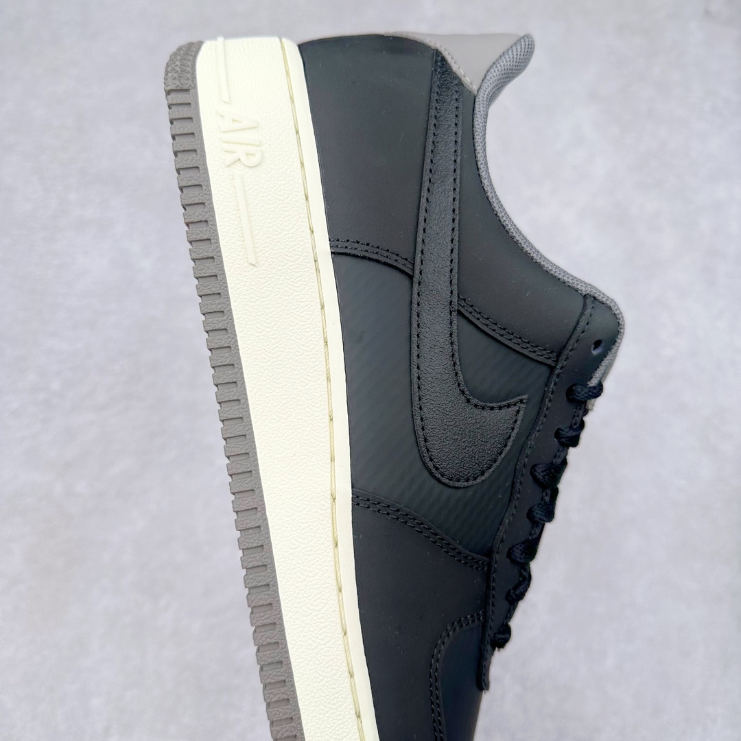 图片[6]-NK Air Force 1´07 Low 空军一号低帮百搭休闲运动板鞋 FZ5235-001 柔软、弹性十足的缓震性能和出色的中底设计 横跨复古与现代的外型结合 造就出风靡全球 三十多年的Force 1 直到今天还深受青睐 尺码：36 36.5 37.5 38 38.5 39 40 40.5 41 42 42.5 43 44 44.5 45-选品中心