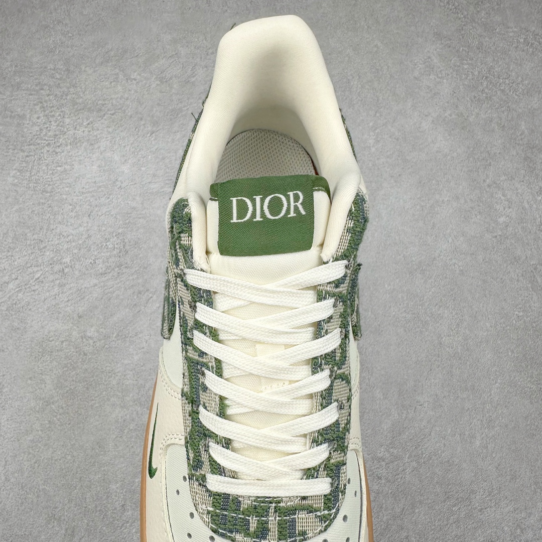 图片[5]-NK Air Force 1´07 Low 空军一号低帮百搭休闲运动板鞋 KK1988-010 柔软、弹性十足的缓震性能和出色的中底设计 横跨复古与现代的外型结合 造就出风靡全球 三十多年的Force 1 直到今天还深受青睐 尺码：36 36.5 37.5 38 38.5 39 40 40.5 41 42 42.5 43 44 44.5 45-选品中心