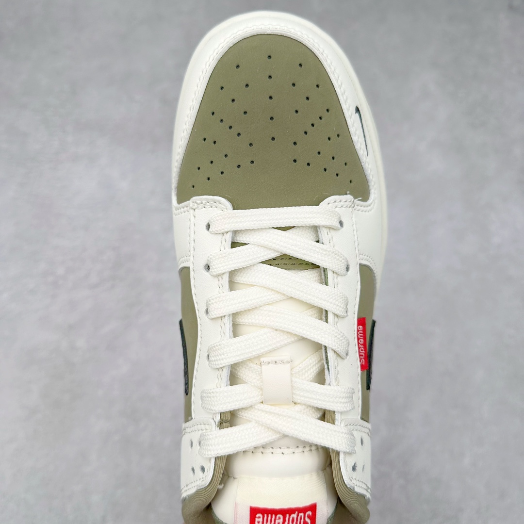 图片[4]-NK Dunk Low 定制配色 CH8311-231 大厂出品 极力推荐 原装头层材料 独家版型蒸餾加工帶來的是更好的视觉和脚感体验大厂纯原品质出货 清洁度 电绣工艺 皮料切割干净无任何毛边 细节完美 尺码：36 36.5 37.5 38 38.5 39 40 40.5 41 42 42.5 43 44 44.5 45 46 47.5-选品中心