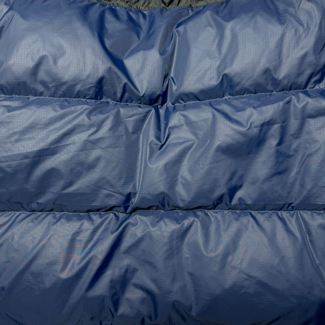 图片[8]-＃K版暖冬福利 全年售后 THE NORTH FACE 1996 Nuptse 北面经典拼色系列户外羽绒服 全程亲手操刀全程跟踪自主订单 纯正美版原版开发回避市场错误版型雷区 中高端提平台外贸客户首选版本 细节领先市场 专治各种艺术家臭毛病 超低售后率 万件现货 稳定供应 永不断码 独家定制特调绒区分市面低价棉服 充绒380克以上蓬松饱和度上手秒懂 辅料材料均独家定制区分市场粗材劣质 原版定制防水面料随意检测区分市场 全新定制主标NFC 可随意自主手机检测 尺码：XS-XXL 黑色有3XL 粉色XS-XL-选品中心