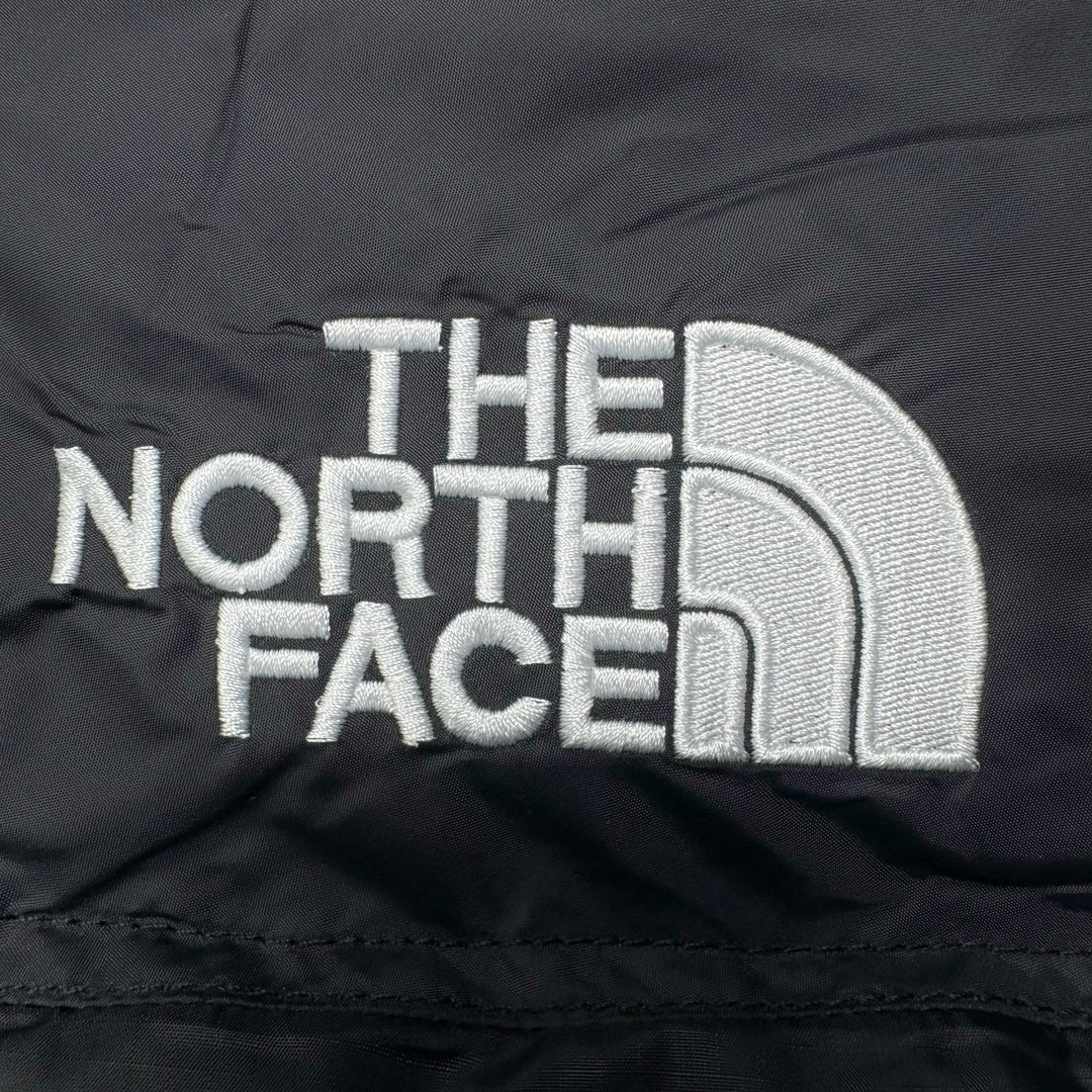 图片[13]-＃K版暖冬福利 全年售后 THE NORTH FACE 1996 Nuptse 北面经典拼色系列户外羽绒服 全程亲手操刀全程跟踪自主订单 纯正美版原版开发回避市场错误版型雷区 中高端提平台外贸客户首选版本 细节领先市场 专治各种艺术家臭毛病 超低售后率 万件现货 稳定供应 永不断码 独家定制特调绒区分市面低价棉服 充绒380克以上蓬松饱和度上手秒懂 辅料材料均独家定制区分市场粗材劣质 原版定制防水面料随意检测区分市场 全新定制主标NFC 可随意自主手机检测 尺码：XS-XXL 黑色有3XL 粉色XS-XL-选品中心