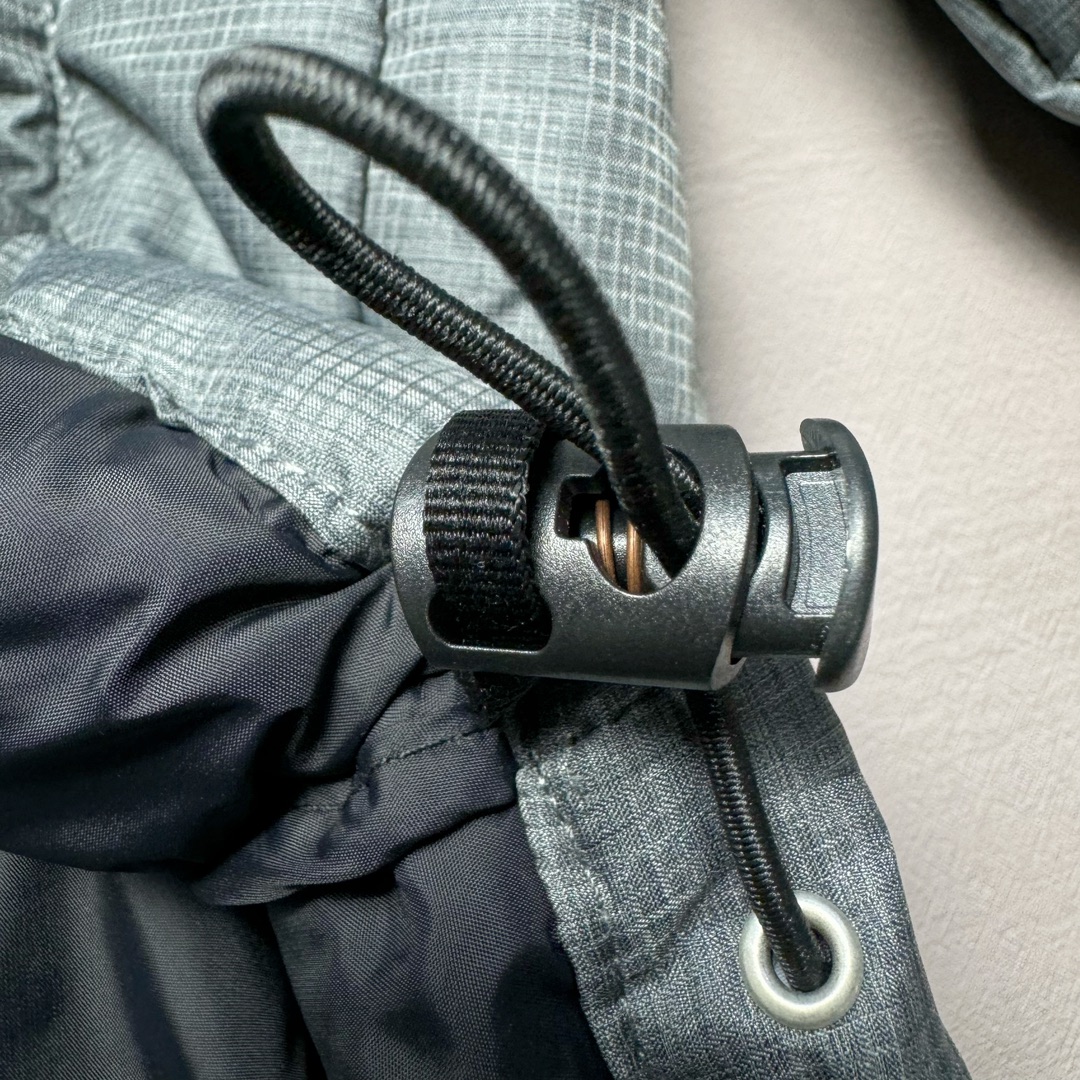 图片[11]-＃K版暖冬福利 全年售后 THE NORTH FACE 1996 Nuptse 北面经典拼色系列户外羽绒服 全程亲手操刀全程跟踪自主订单 纯正美版原版开发回避市场错误版型雷区 中高端提平台外贸客户首选版本 细节领先市场 专治各种艺术家臭毛病 超低售后率 万件现货 稳定供应 永不断码 独家定制特调绒区分市面低价棉服 充绒380克以上蓬松饱和度上手秒懂 辅料材料均独家定制区分市场粗材劣质 原版定制防水面料随意检测区分市场 全新定制主标NFC 可随意自主手机检测 尺码：XS-XXL 黑色有3XL 粉色XS-XL-选品中心