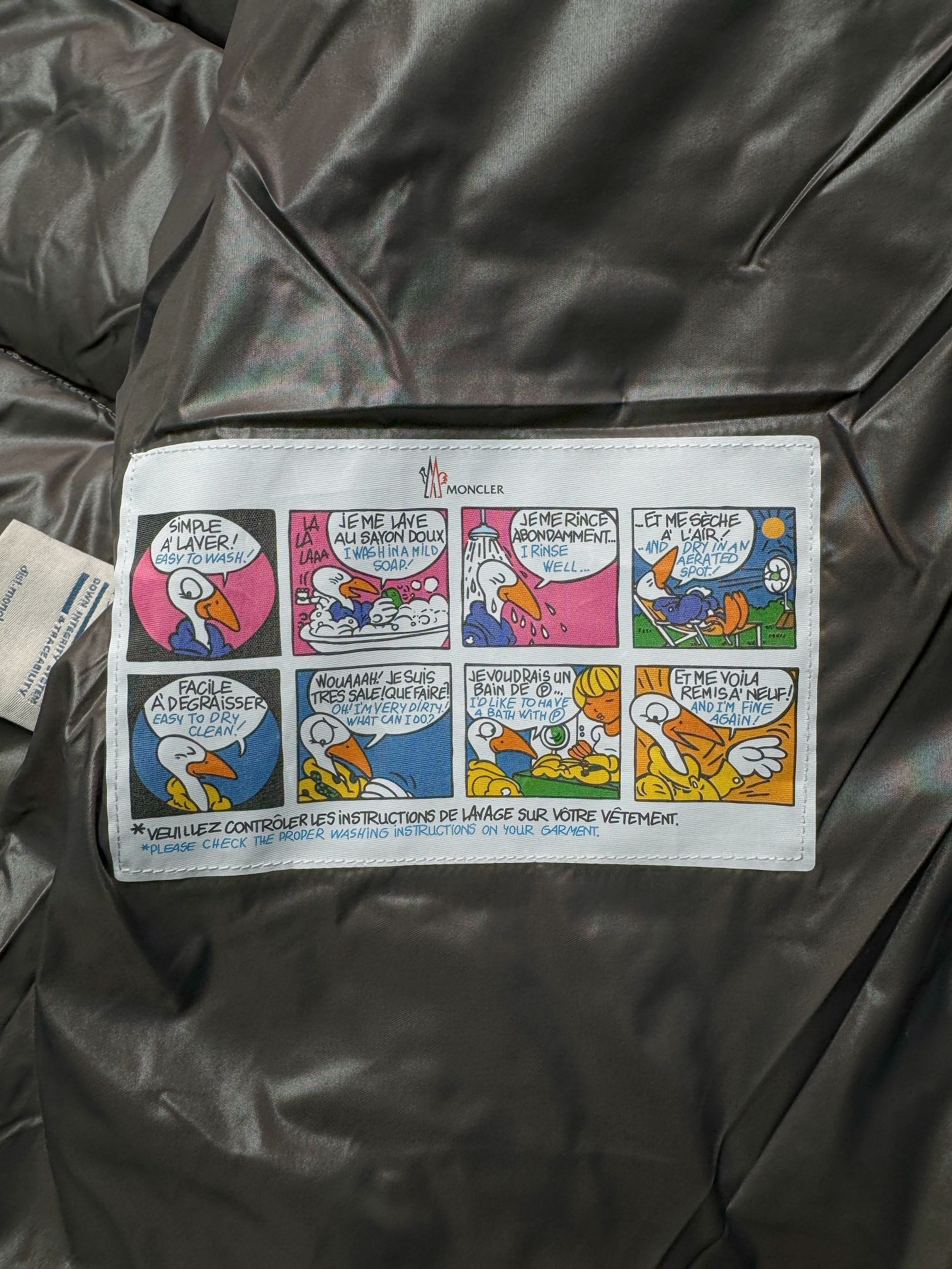 图片[11]-＃暖冬福利 Moncler Maya 蒙口玛雅专柜系列爆款 现货操作6000件 陈奕迅同款明星同款 亮光面连帽羽绒服 可拆卸帽子 专属定制纽扣可调节 双向品牌拉链 蒙口专用镭射防伪标 上身轻盈舒适 颜色：哑光 尺码：1–6码-选品中心