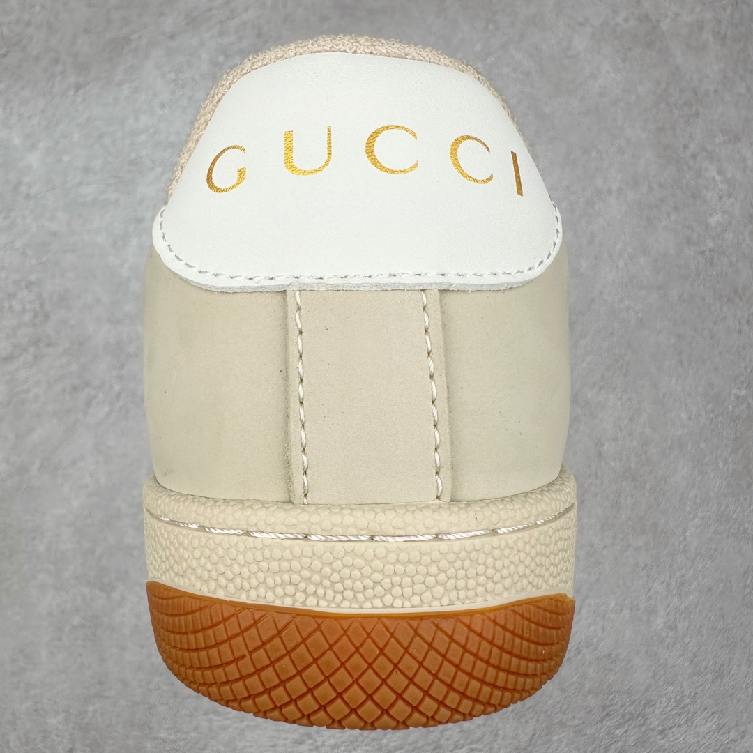 图片[8]-＃福利特价 Gucci Screener sneaker 古驰双G小脏鞋系列复古怀旧校园风低帮板鞋 全套原楦原纸版原鞋开模 纯手工水洗做旧处理 侧面条纹饰带 原厂定制 原厂数据电绣 清晰立体 全鞋电脑针车 紧密相连 针距密度一致 环保乳胶注塑鞋垫 厚度脚感还原原版 皮面裁剪部位 统一油边封口工艺 右脚鞋侧嵌入NFC防伪芯片装置＋鞋盒标二唯码扫描 秒进官网 专柜全套包装 防尘袋 说明书 质保卡 购物袋 尺码：35 36 37 38 39 40 41 42 43 44 45-选品中心