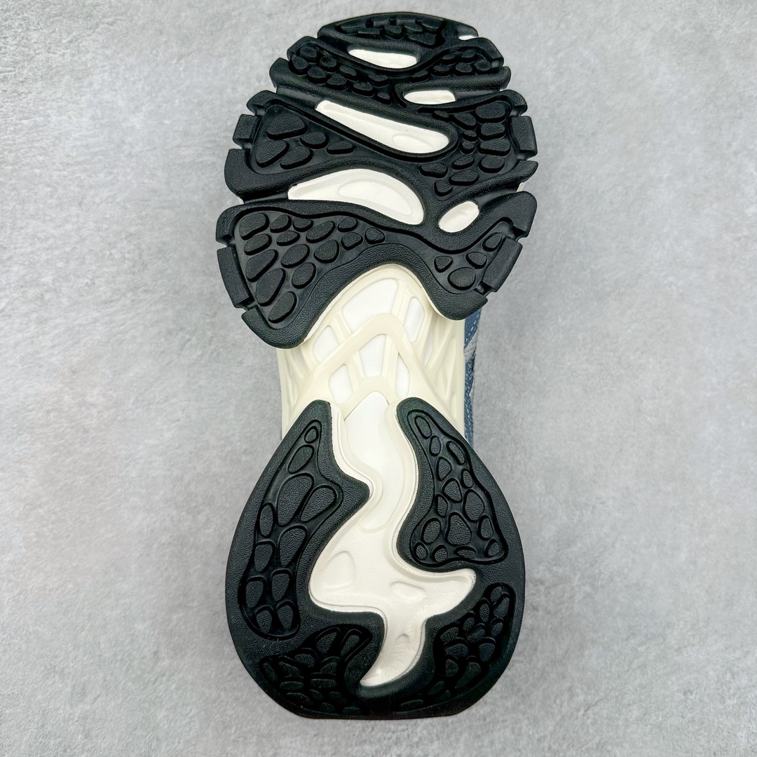 图片[9]-AD XLG Runner Deluxe 跑步者豪华版系列低帮厚底增高老爹风复古缓震休闲运动慢跑鞋 JS1598 自从阿迪达斯和巴黎世家合作后，没少出双方联名的平替。结果根据最新情报，阿迪现在已经把手伸到了巴家爆款3XL的身上，新鞋Xlg Runner Deluxe实物曝光，emm，鞋款整体一眼丁真是巴黎世家Track＋3XL大底的缝合怪版本，要不是鞋侧明晃晃的adidas三道杠Logo，估计各位看了都得蒙。这波不能说是完全复制巴黎世家，但也多少有点借鉴的味道了。新鞋基本就是在阿迪经典\\\”Climacool\\\”鞋款的基础上，升级了Boots大底以及加入了\\\”巴味\\\”设计元素…尺码：35 36 36⅔ 37⅓ 38 38⅔ 39⅓ 40 40⅔ 41⅓ 42 42⅔ 43⅓ 44 44⅔ 45 46-选品中心