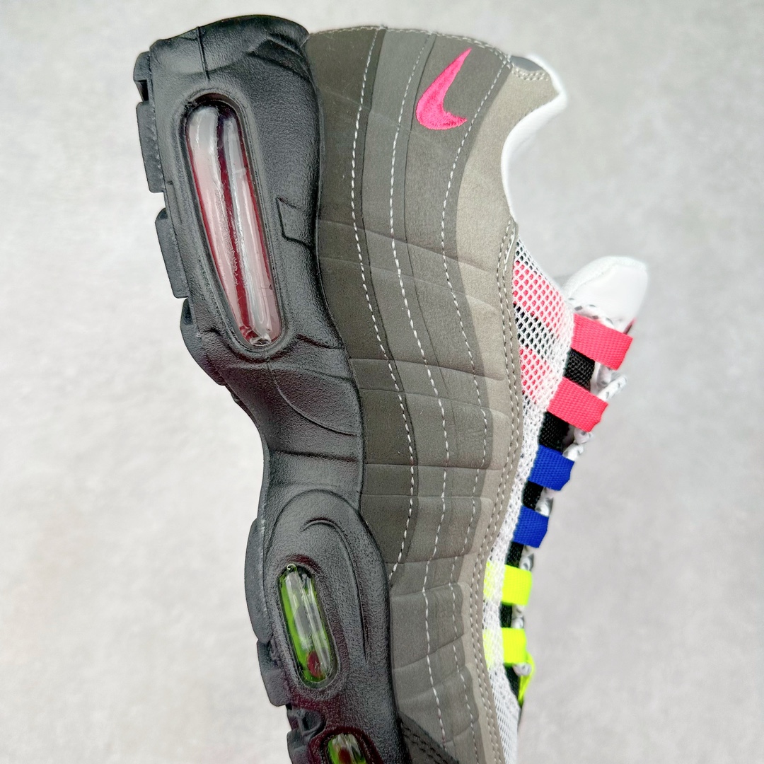 图片[6]-＃MX版 NK Air Max 95 复古减震气垫跑鞋 经典重温 DN8020-001 外单专供大厂出品 品质稳定 一百余色 终端操作 鞋款设计灵感源于人体构造 中底设计基于人体的脊柱构造 是整体设计的核心 尼龙孔眼代表了肋骨 而分层式面板和网眼象征着肌肉纤维和肉体组织 Air Max 95采用了两个独立的吹塑成型的Air-Sole单元 并首次在前掌使用可视化气垫设计 Swoosh logo夜当作一个 点符号放在了鞋子的后帮位置 20年的发展让 AIR MAX 95有了不同的故事 20年后再度面向世人的时候 焕然一新的面貌 让人有了另外一种清新脱俗的感觉 尺码：39 40 40.5 41 42 42.5 43 44 44.5 45 46 47.5 48-选品中心