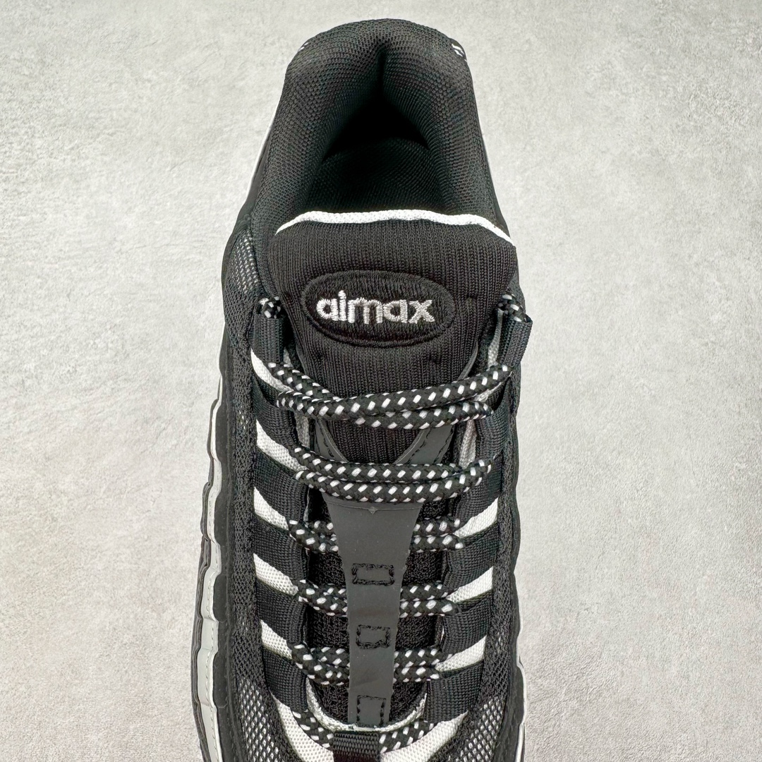 图片[5]-＃MX版 NK Air Max 95 复古减震气垫跑鞋 经典重温 CT1805-001 外单专供大厂出品 品质稳定 一百余色 终端操作 鞋款设计灵感源于人体构造 中底设计基于人体的脊柱构造 是整体设计的核心 尼龙孔眼代表了肋骨 而分层式面板和网眼象征着肌肉纤维和肉体组织 Air Max 95采用了两个独立的吹塑成型的Air-Sole单元 并首次在前掌使用可视化气垫设计 Swoosh logo夜当作一个 点符号放在了鞋子的后帮位置 20年的发展让 AIR MAX 95有了不同的故事 20年后再度面向世人的时候 焕然一新的面貌 让人有了另外一种清新脱俗的感觉 尺码：39 40 40.5 41 42 42.5 43 44 44.5 45 46 47.5 48-选品中心