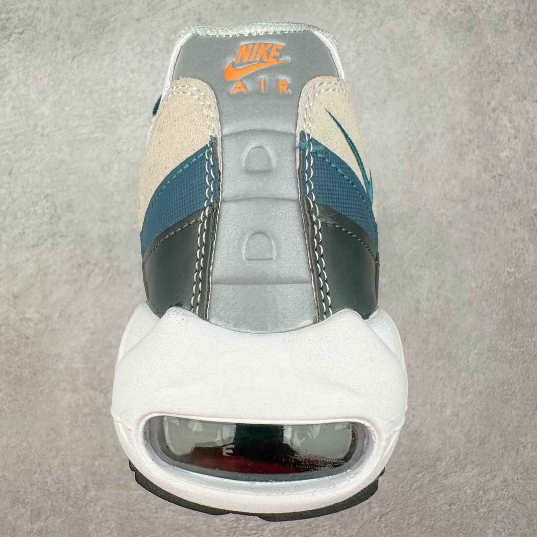 图片[8]-＃MX版 NK Air Max 95 复古减震气垫跑鞋 经典重温 DM0011-002 外单专供大厂出品 品质稳定 一百余色 终端操作 鞋款设计灵感源于人体构造 中底设计基于人体的脊柱构造 是整体设计的核心 尼龙孔眼代表了肋骨 而分层式面板和网眼象征着肌肉纤维和肉体组织 Air Max 95采用了两个独立的吹塑成型的Air-Sole单元 并首次在前掌使用可视化气垫设计 Swoosh logo夜当作一个 点符号放在了鞋子的后帮位置 20年的发展让 AIR MAX 95有了不同的故事 20年后再度面向世人的时候 焕然一新的面貌 让人有了另外一种清新脱俗的感觉 尺码：39 40 40.5 41 42 42.5 43 44 44.5 45 46 47.5 48-选品中心