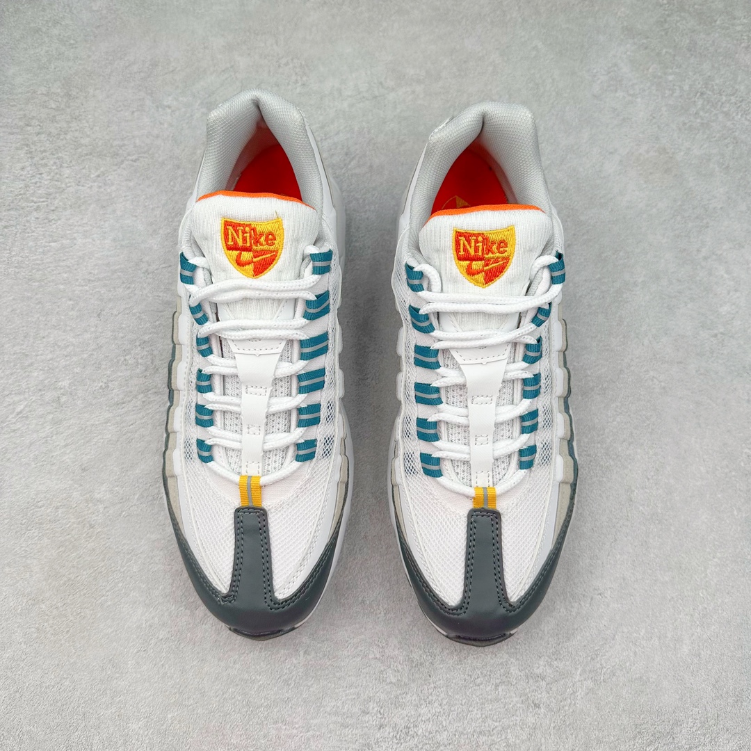 图片[2]-＃MX版 NK Air Max 95 复古减震气垫跑鞋 经典重温 DM0011-002 外单专供大厂出品 品质稳定 一百余色 终端操作 鞋款设计灵感源于人体构造 中底设计基于人体的脊柱构造 是整体设计的核心 尼龙孔眼代表了肋骨 而分层式面板和网眼象征着肌肉纤维和肉体组织 Air Max 95采用了两个独立的吹塑成型的Air-Sole单元 并首次在前掌使用可视化气垫设计 Swoosh logo夜当作一个 点符号放在了鞋子的后帮位置 20年的发展让 AIR MAX 95有了不同的故事 20年后再度面向世人的时候 焕然一新的面貌 让人有了另外一种清新脱俗的感觉 尺码：39 40 40.5 41 42 42.5 43 44 44.5 45 46 47.5 48-选品中心