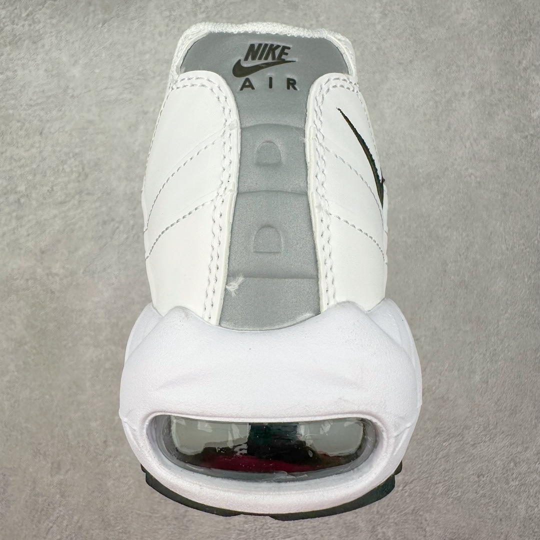 图片[8]-＃MX版 NK Air Max 95 复古减震气垫跑鞋 经典重温 609048-109 外单专供大厂出品 品质稳定 一百余色 终端操作 鞋款设计灵感源于人体构造 中底设计基于人体的脊柱构造 是整体设计的核心 尼龙孔眼代表了肋骨 而分层式面板和网眼象征着肌肉纤维和肉体组织 Air Max 95采用了两个独立的吹塑成型的Air-Sole单元 并首次在前掌使用可视化气垫设计 Swoosh logo夜当作一个 点符号放在了鞋子的后帮位置 20年的发展让 AIR MAX 95有了不同的故事 20年后再度面向世人的时候 焕然一新的面貌 让人有了另外一种清新脱俗的感觉 尺码：39 40 40.5 41 42 42.5 43 44 44.5 45 46 47.5 48-选品中心