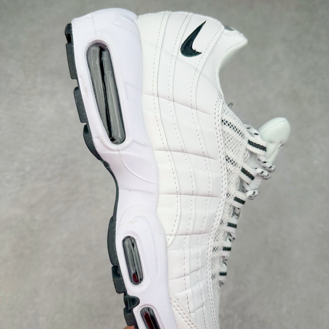 图片[6]-＃MX版 NK Air Max 95 复古减震气垫跑鞋 经典重温 609048-109 外单专供大厂出品 品质稳定 一百余色 终端操作 鞋款设计灵感源于人体构造 中底设计基于人体的脊柱构造 是整体设计的核心 尼龙孔眼代表了肋骨 而分层式面板和网眼象征着肌肉纤维和肉体组织 Air Max 95采用了两个独立的吹塑成型的Air-Sole单元 并首次在前掌使用可视化气垫设计 Swoosh logo夜当作一个 点符号放在了鞋子的后帮位置 20年的发展让 AIR MAX 95有了不同的故事 20年后再度面向世人的时候 焕然一新的面貌 让人有了另外一种清新脱俗的感觉 尺码：39 40 40.5 41 42 42.5 43 44 44.5 45 46 47.5 48-选品中心