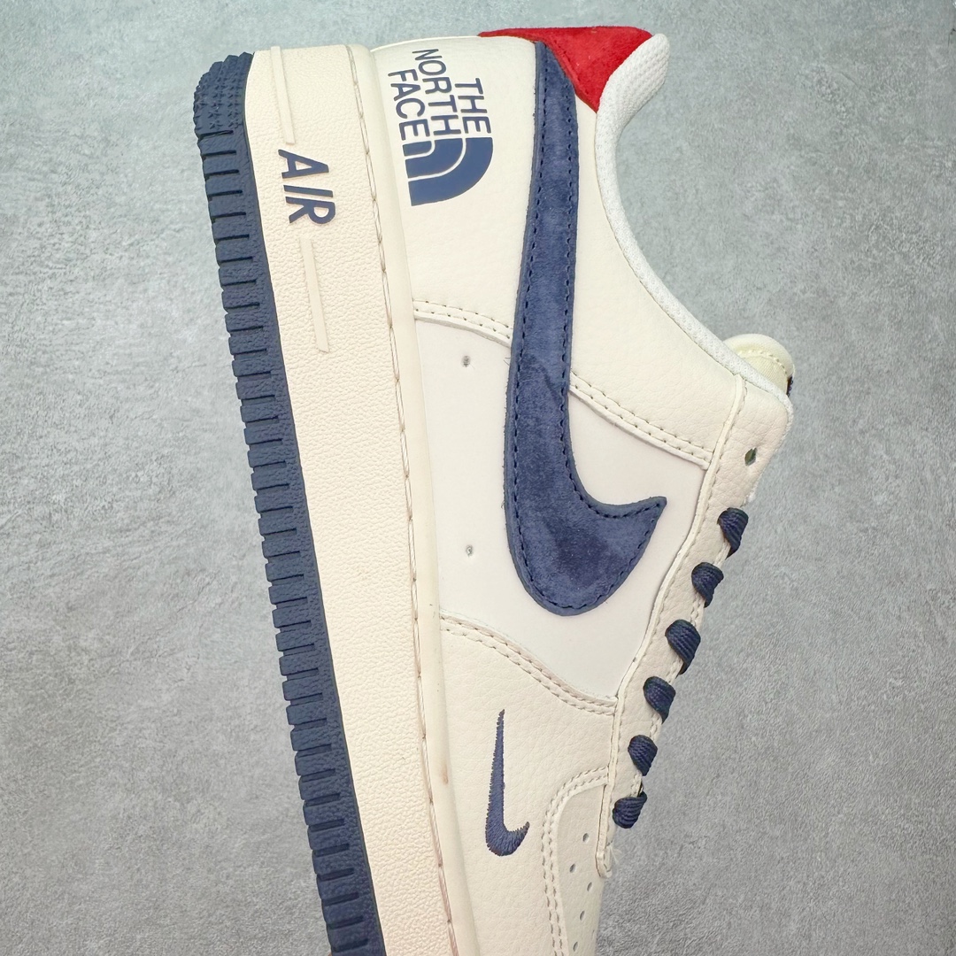 图片[6]-NK Air Force 1´07 Low 空军一号低帮百搭休闲运动板鞋 XZ6188-016 柔软、弹性十足的缓震性能和出色的中底设计 横跨复古与现代的外型结合 造就出风靡全球 三十多年的Force 1 直到今天还深受青睐 尺码：36 36.5 37.5 38 38.5 39 40 40.5 41 42 42.5 43 44 44.5 45-选品中心