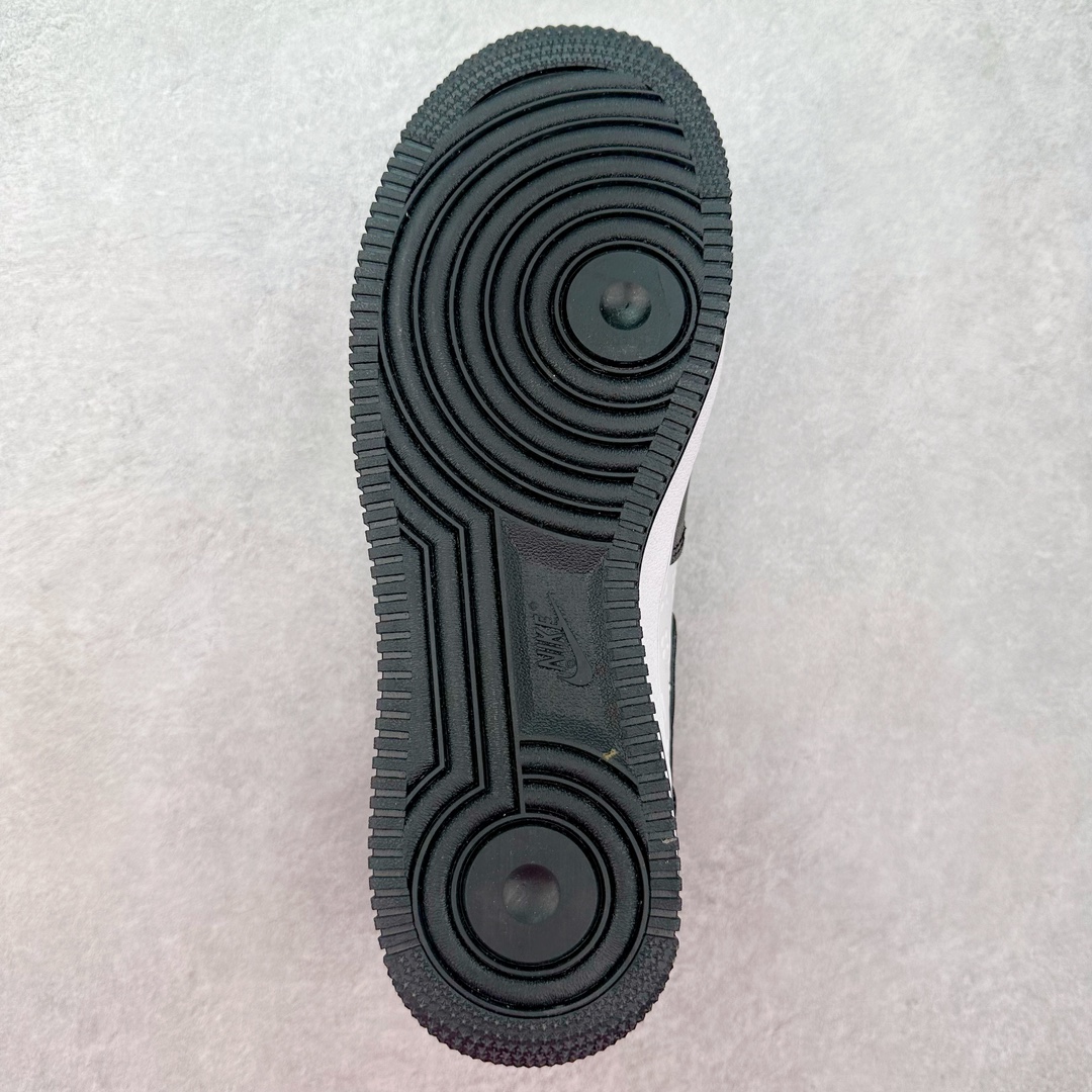 图片[9]-NK Air Force 1 Mid 空军一号中帮高帮百搭休闲运动板鞋 DV0688-400 柔软、弹性十足的缓震性能和出色的中底设计 横跨复古与现代的外型结合 造就出风靡全球三十多年的Force 1 尺码：36 36.5 37.5 38 38.5 39 40 40.5 41 42 42.5 43 44 44.5 45-选品中心